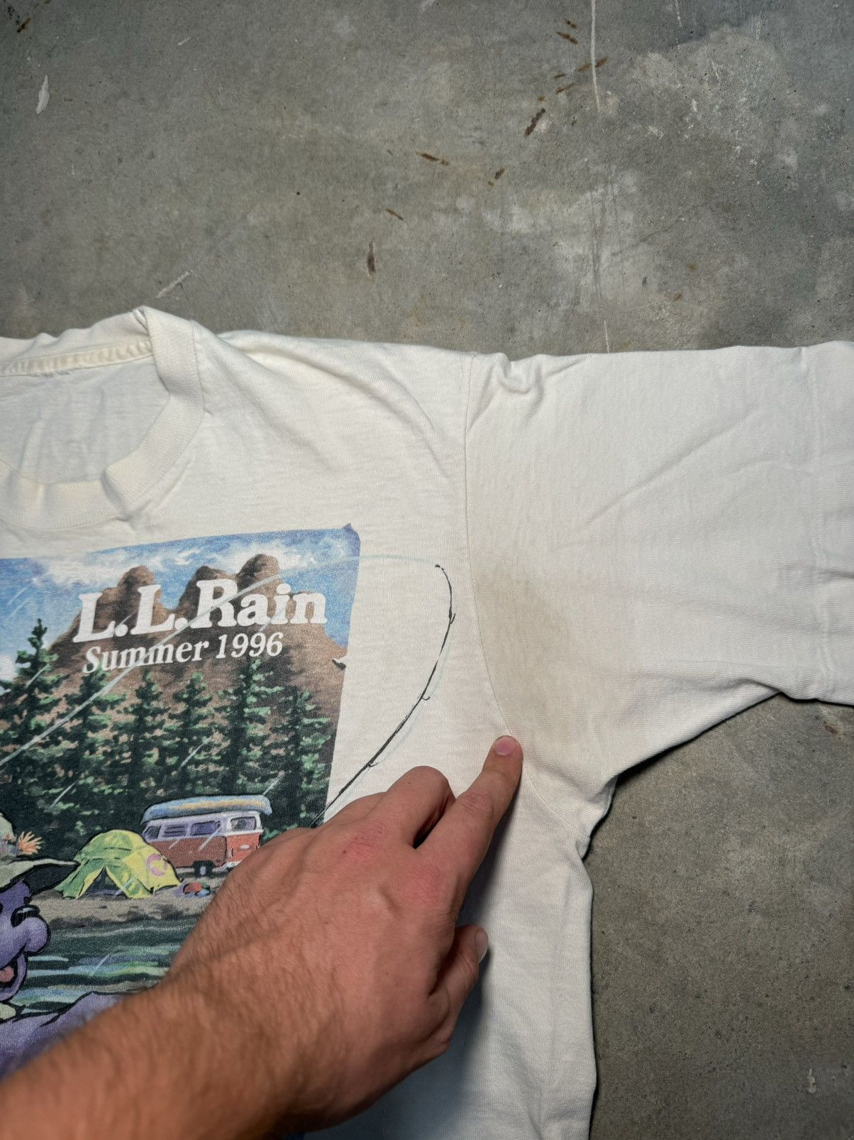 Grateful Dead × Liquid Blue 1996 Grateful Dead LL Rain Summer Tour LL Bean parody rare Size US L / EU 52-54 / 3 - 10 Thumbnail
