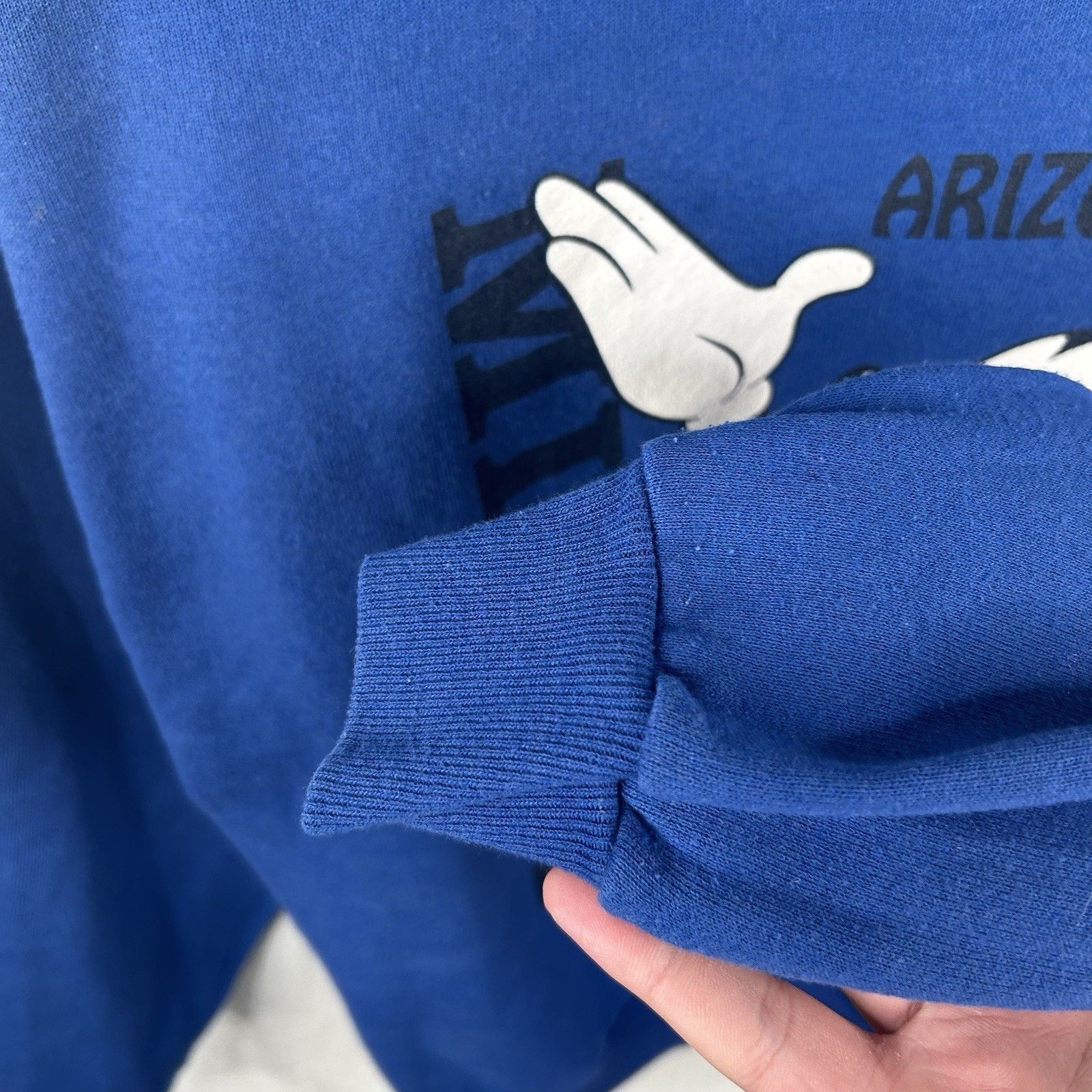 Vintage Vintage 80’s Mickey Mouse “blue” Arizona Crewneck Medium Size US M / EU 48-50 / 2 - 7 Thumbnail