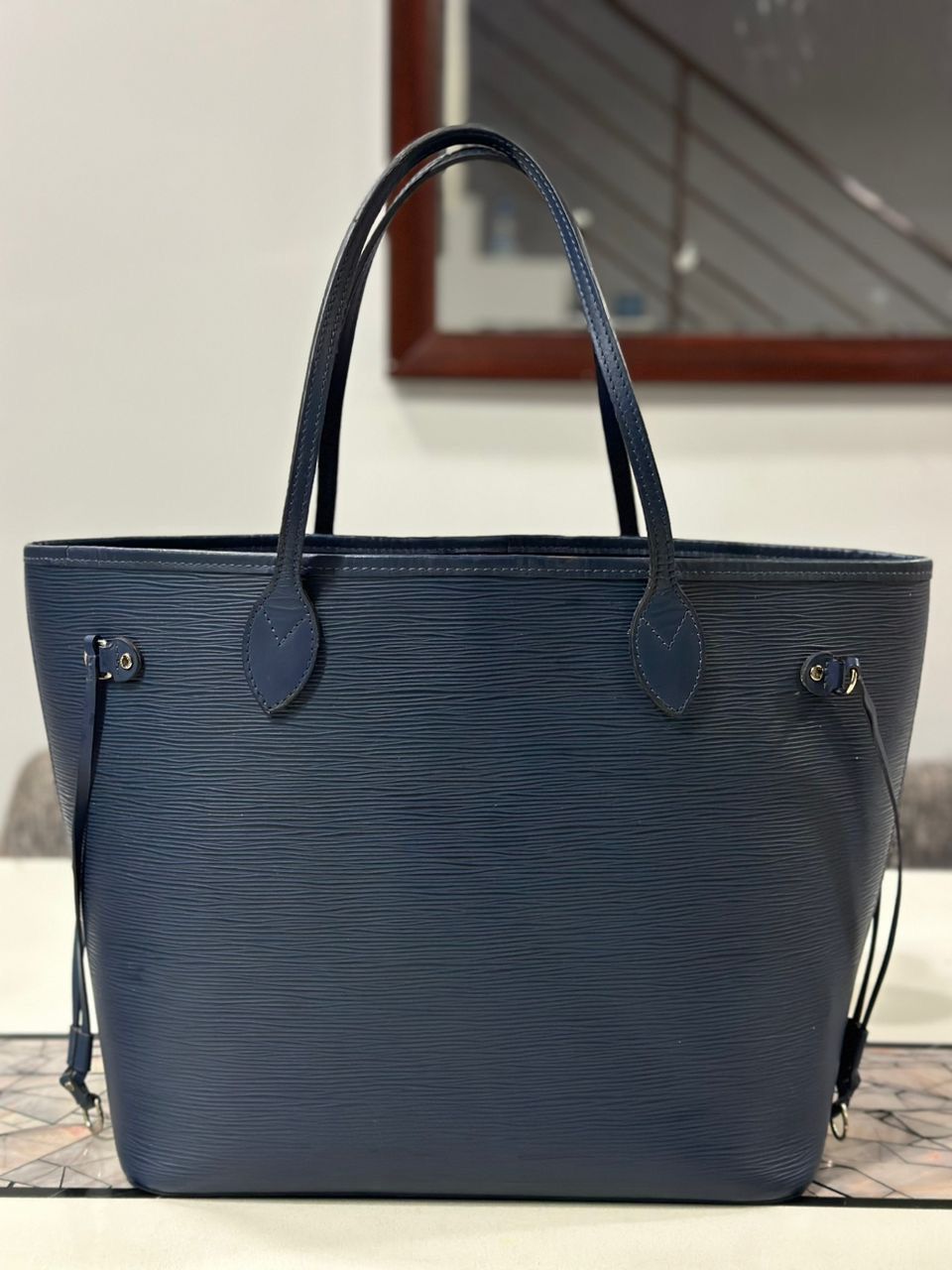 Louis Vuitton Authentic Louis Vuitton Epi Neverfull MM Tote Bag Size ONE SIZE - 2 Thumbnail