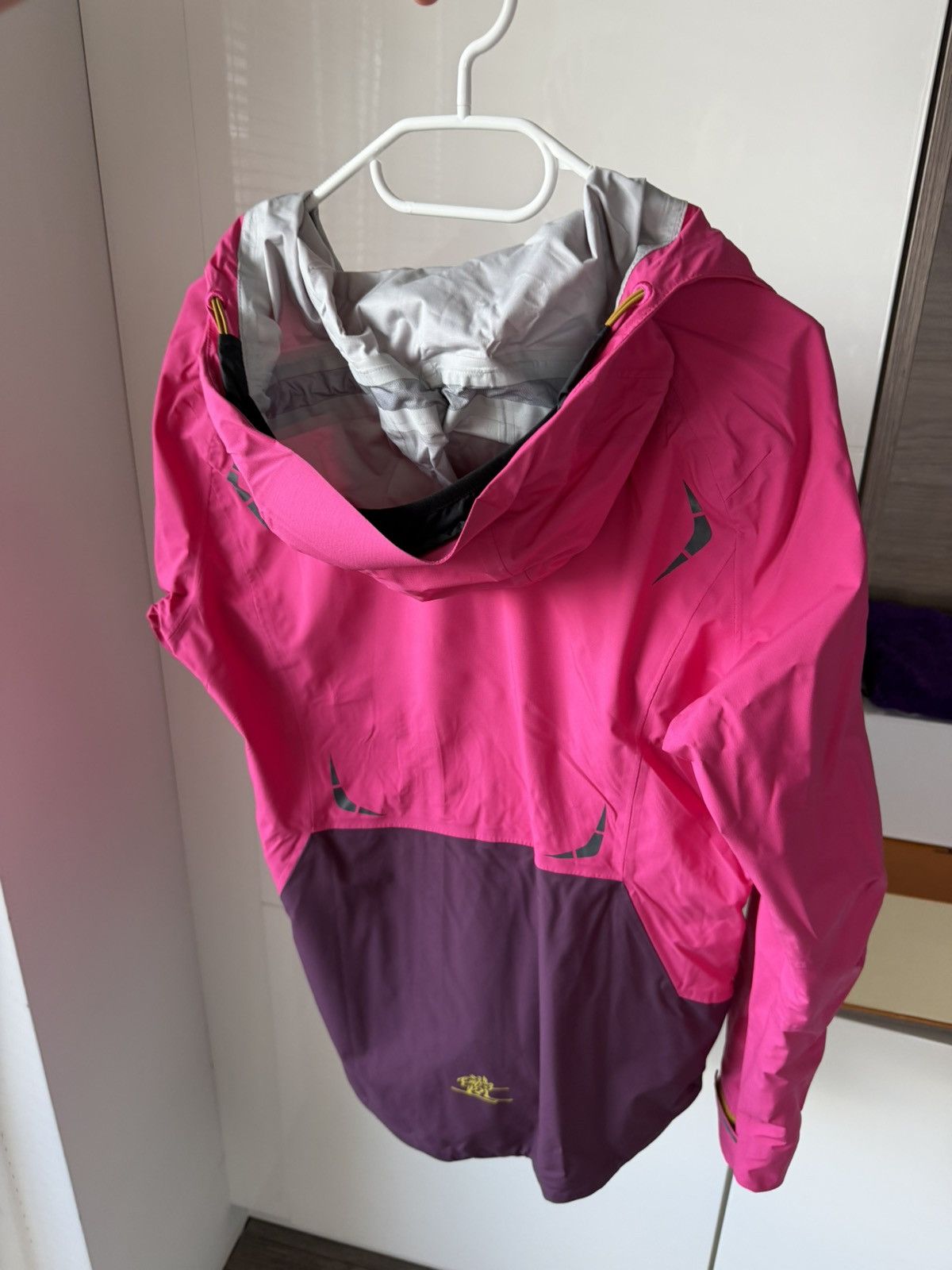 Bergans of Norway Bergans Of Norway Dermizax Waterproof Ski Storen Lady Jacket Size M / US 6-8 / IT 42-44 - 18 Thumbnail