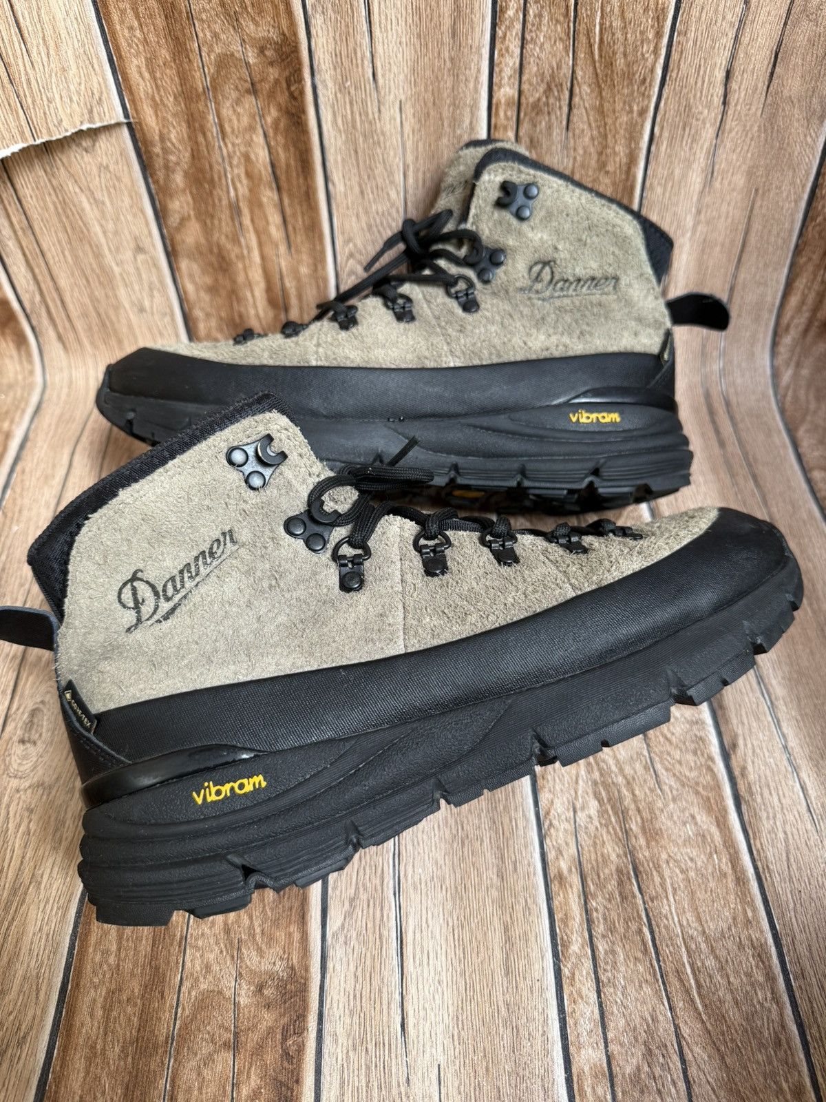 Danner Mountain hiking boots Size US 8 / EU 41 - 11 Thumbnail