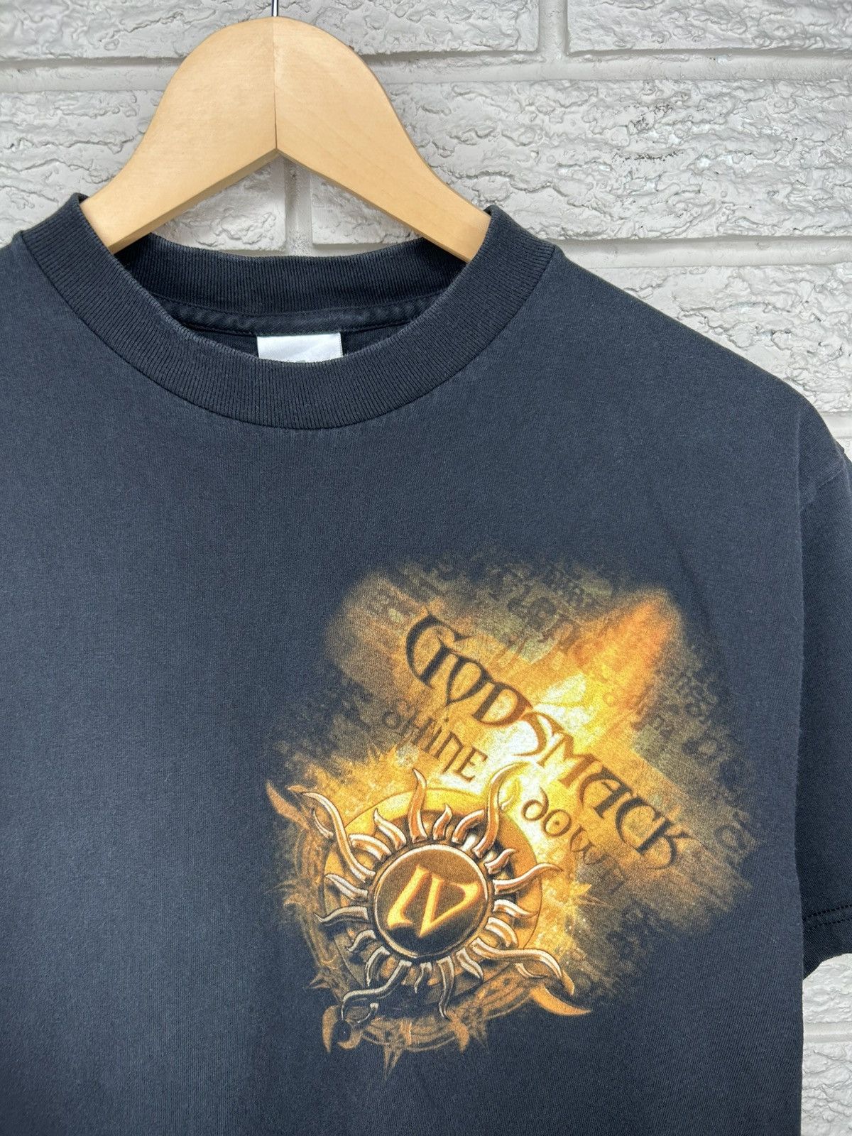 Band Tees Vintage Godsmack IV Shine Down Band T Shirt Size US M / EU 48-50 / 2 - 3 Thumbnail