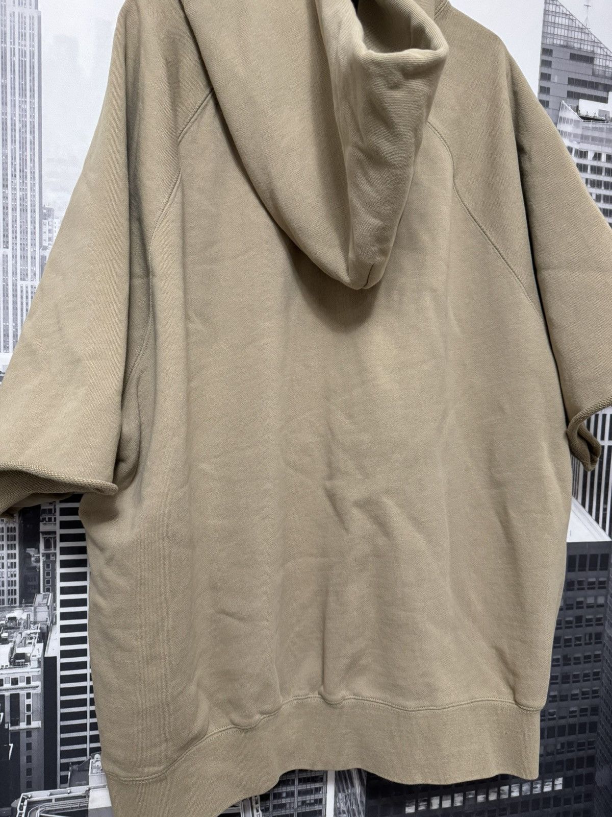 FOG 🔥FOG Fear of God OG Essentials Sleeveless Hoodie Tan SZ LRG Size US L / EU 52-54 / 3 - 8 Thumbnail