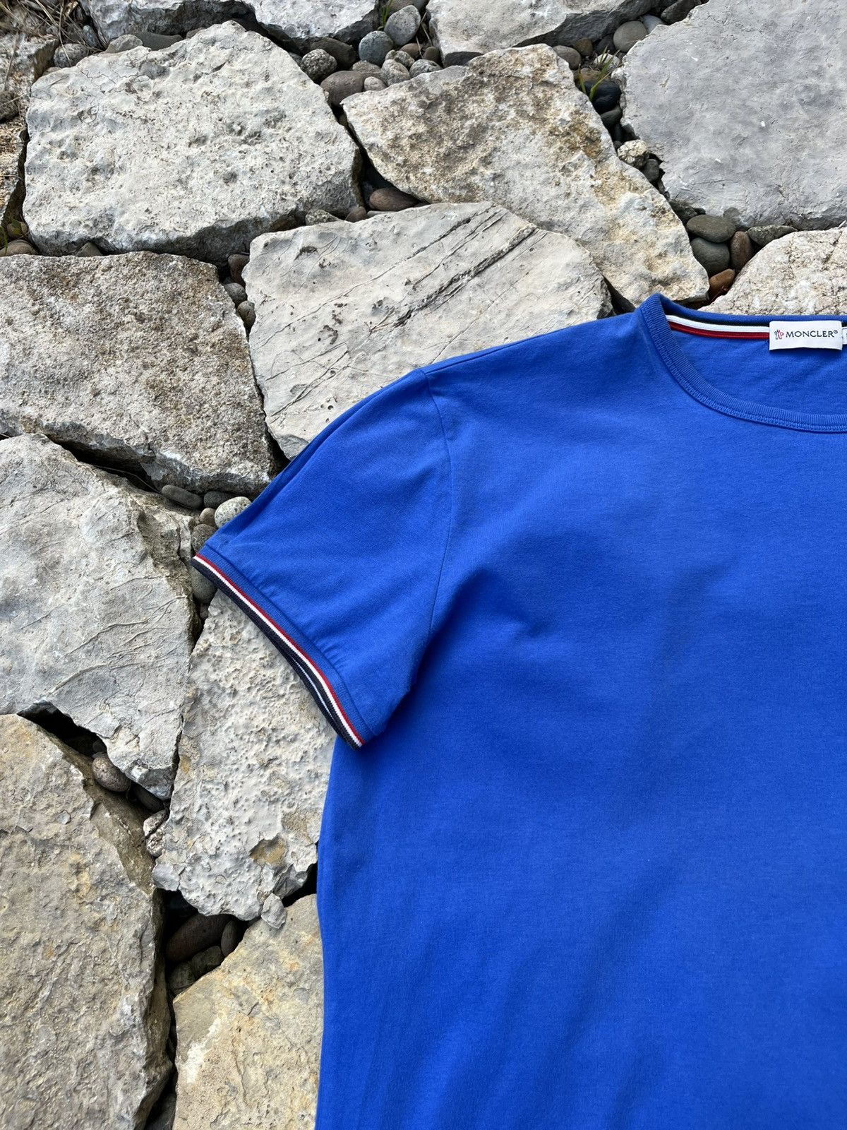 Moncler × Vintage Moncler maglia t-shirt pocket chest logo luxury tee drill Size US L / EU 52-54 / 3 - 5 Thumbnail