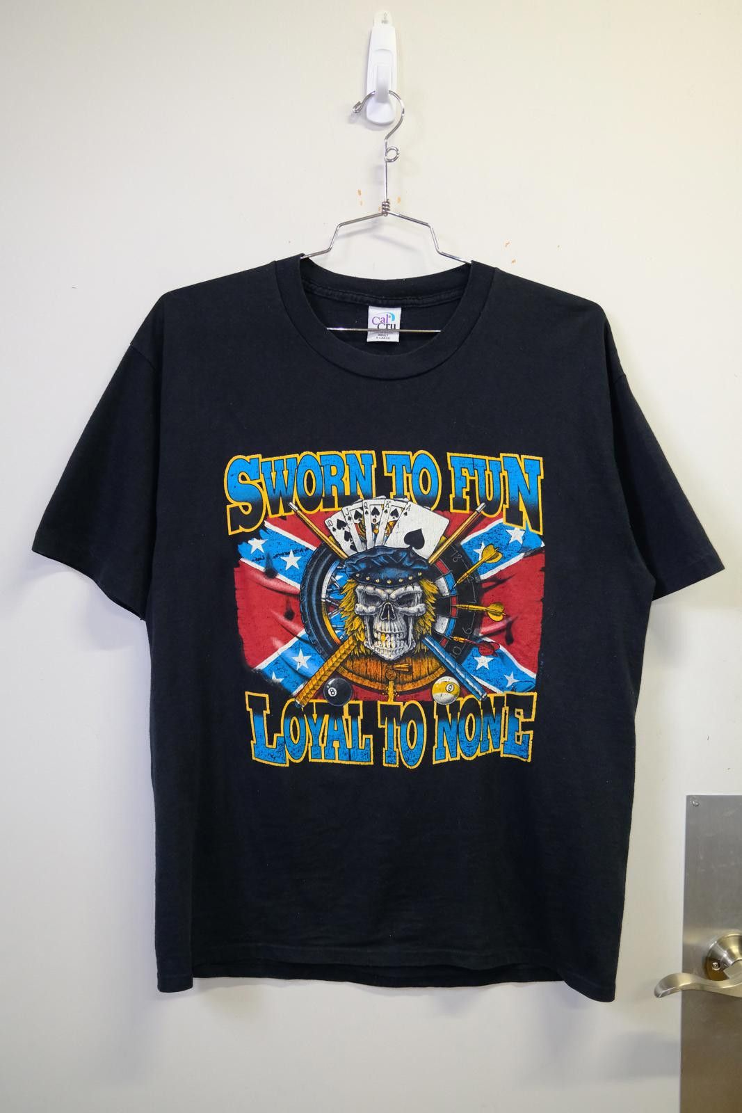 Theory 90's Cal Cru Sworn To Fun Loyal To None T-Shirt Size XL / US 12-14 / IT 48-50 - 1 Thumbnail