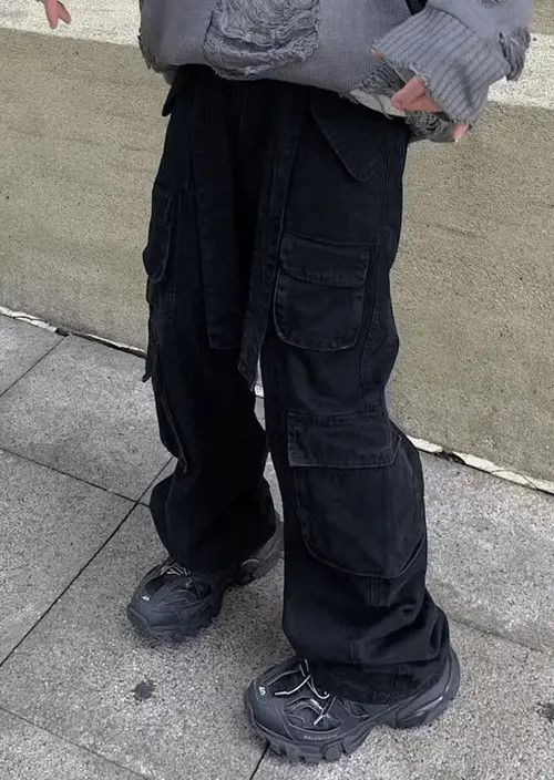 Vintage Black Multi pocket utility grunge cargo pants Size US 33 - 2 Thumbnail
