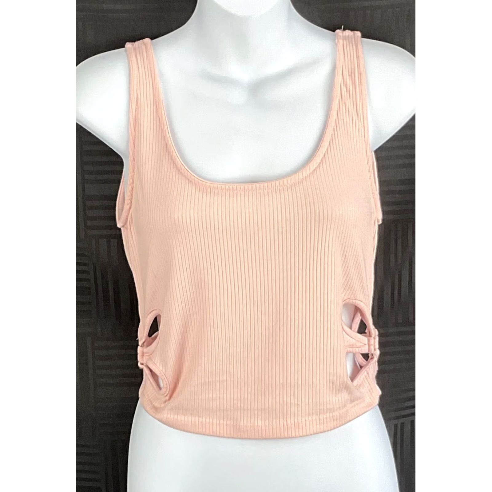 Vintage Luna Chix Cropped Tank Top L Juniors Peach Pink CutOut Back 90s Y2K Barbie Sleeveless Scoop Neck Size L / US 10 / IT 46 - 5 Thumbnail
