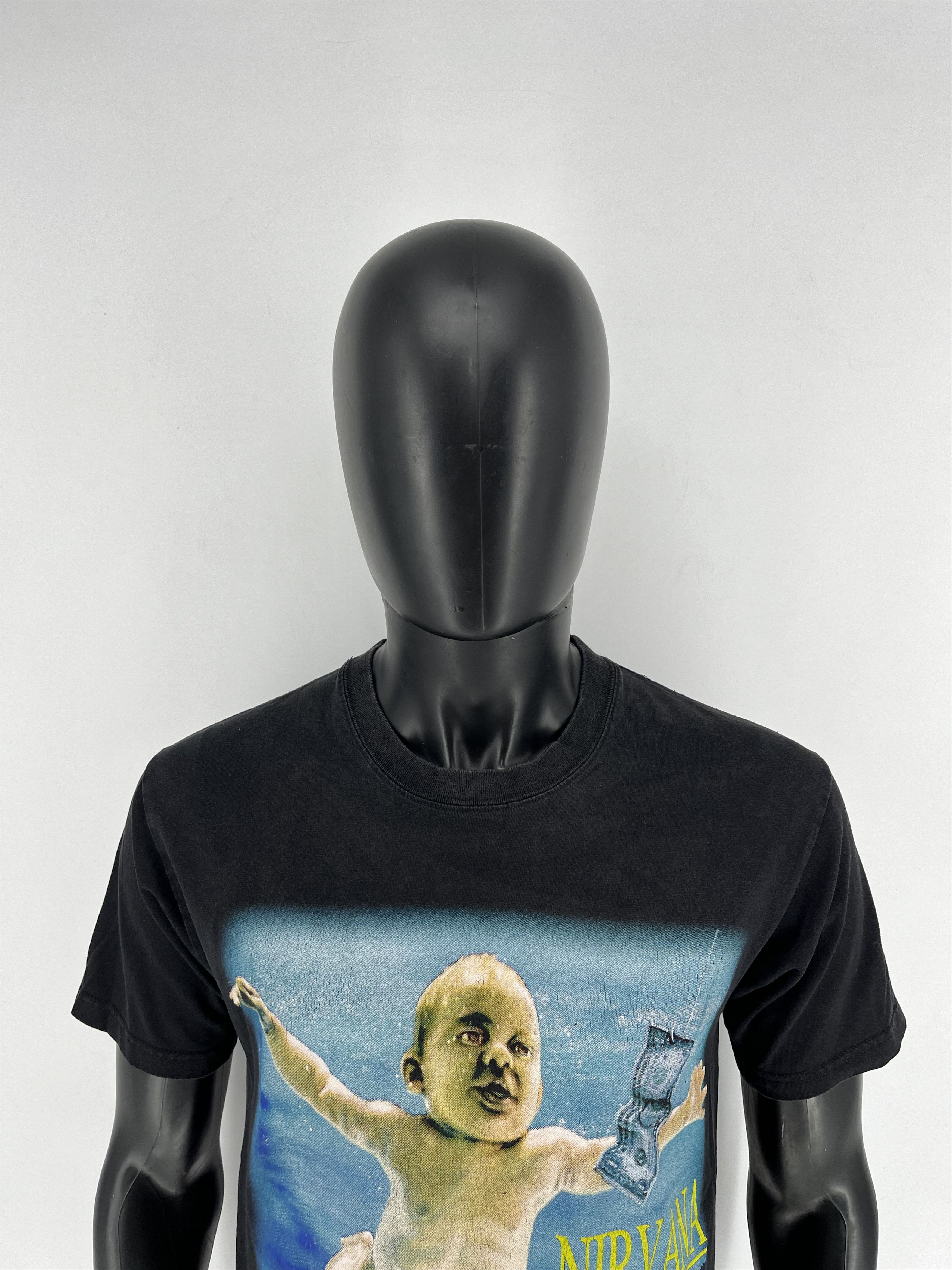 Band Tees Vintage Nirvana NEVERMIND Bootleg Band Shirt Size US M / EU 48-50 / 2 - 9 Thumbnail