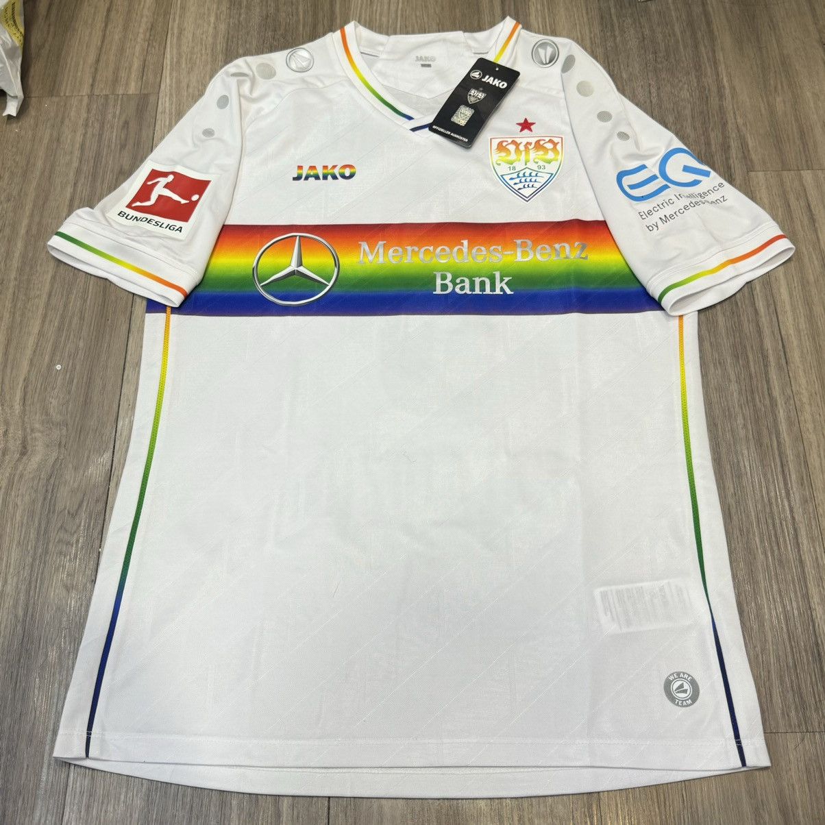 Other VfB Stuttgart 20/21 special jersey #9 Kalajozic (Bnwt) Size US S / EU 44-46 / 1 - 1 Thumbnail