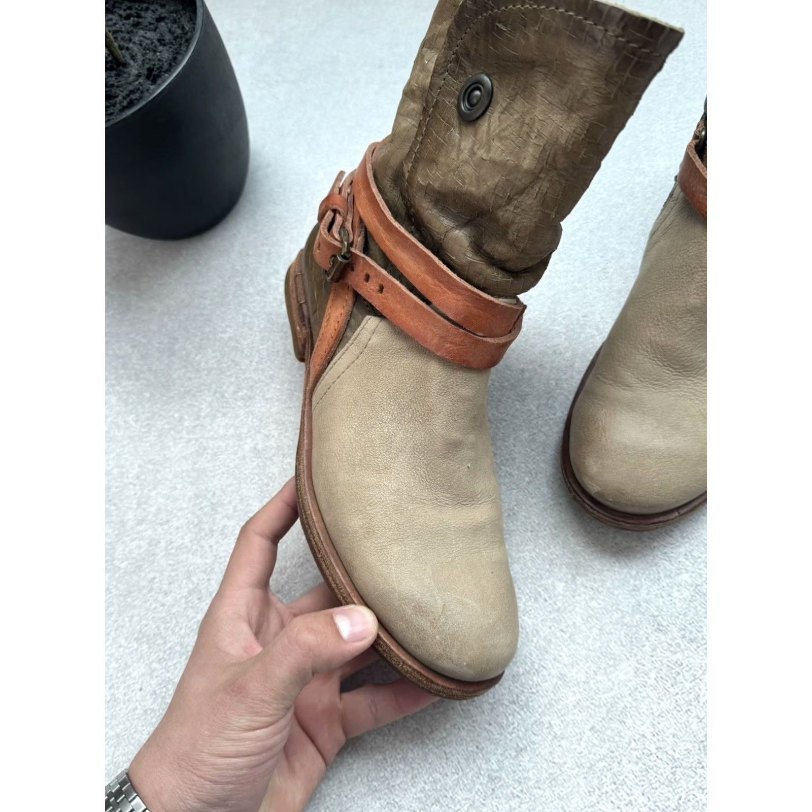 A.S.98 VINTAGE A.S 98 Airtep Swamp Ankle Women Leather Biker Boots Size 37 US 6.5 Beige 80s 90s A.S98 Shoes Womens Boots Size US 7 / IT 37 - 4 Thumbnail