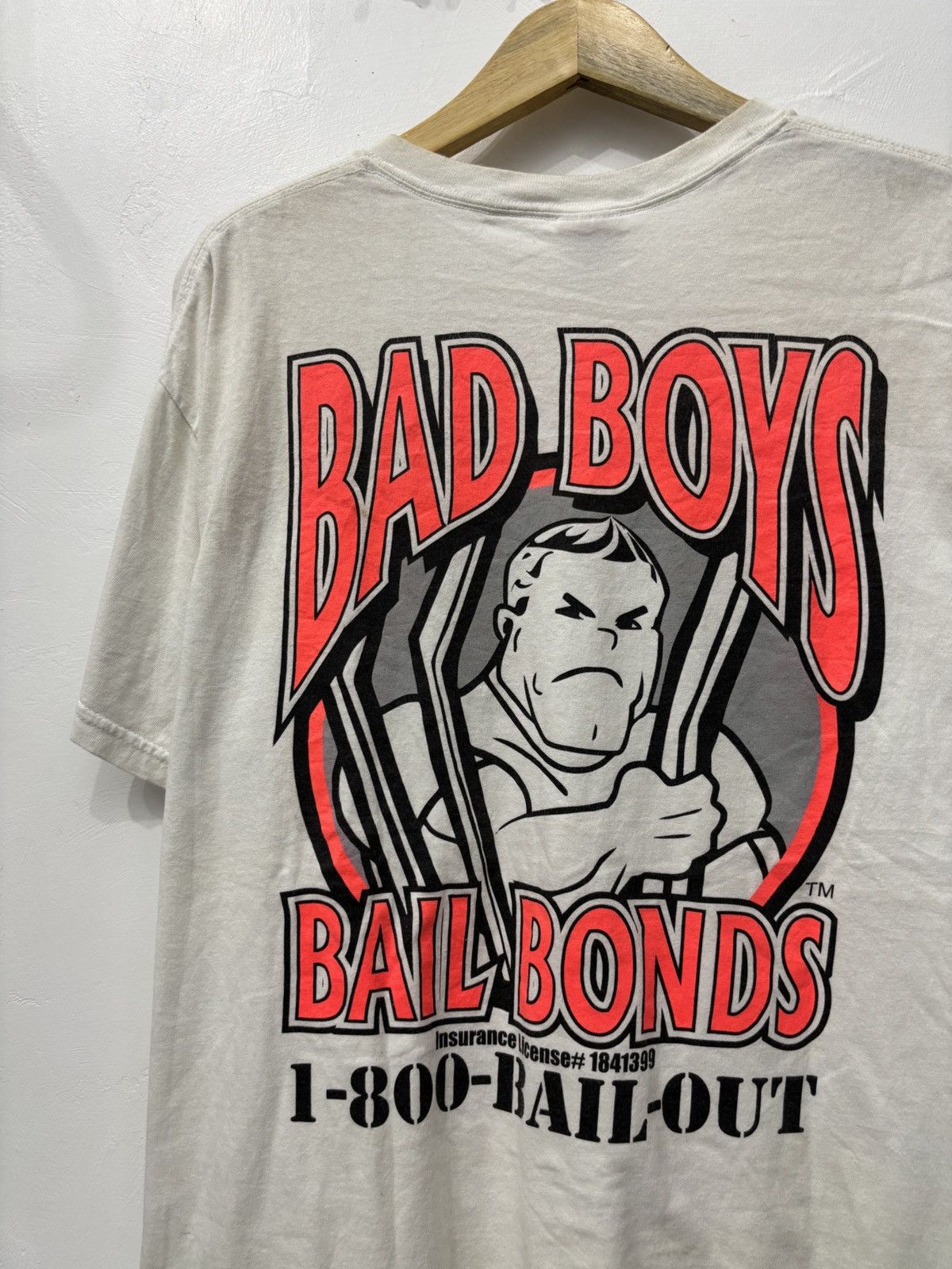 Gildan Vintage Y2K Bad Boy Bail Bonds Art Size US L / EU 52-54 / 3 - 4 Thumbnail
