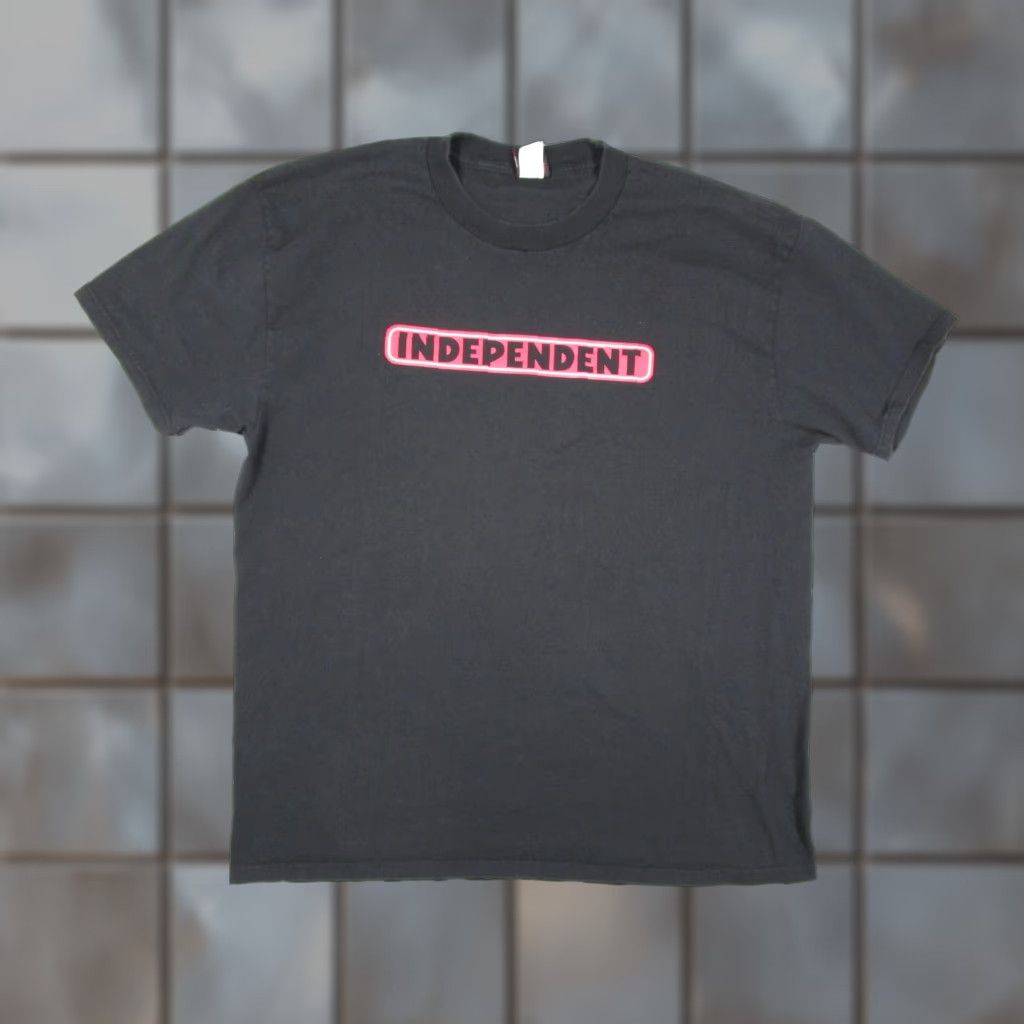 Vintage Independent Shirt Mens 2XL Black Skate Logo Graphic Tee 100% Cotton Skateboard Size US XXL / EU 58 / 5 - 1 Thumbnail