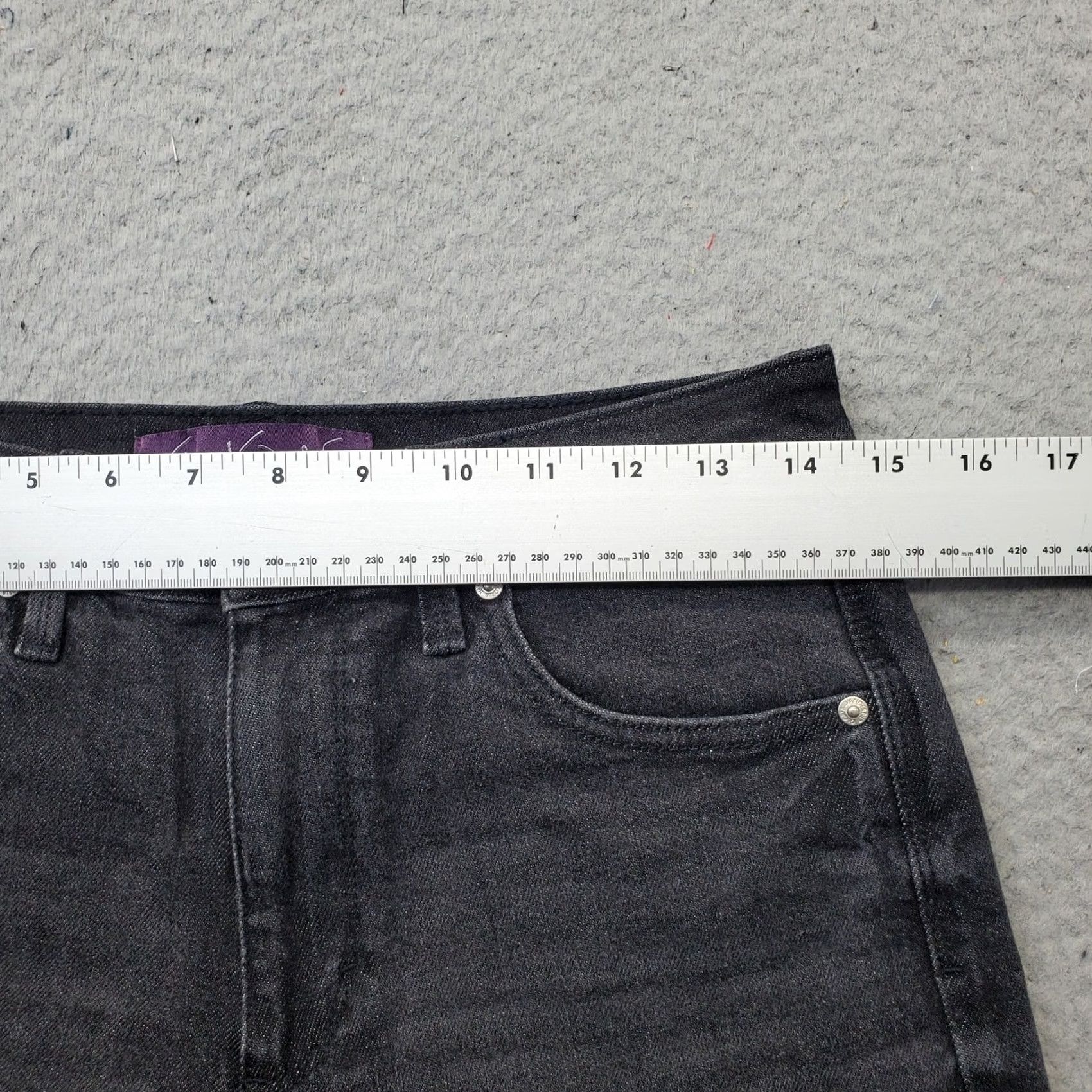 Gloria Vanderbilt Gloria Vanderbilt Jeans Women’s 4 Black Denim Stretch Straight Leg Streetwear Jeans Shirt? Size 27" / US 4 / IT 40 - 3 Thumbnail