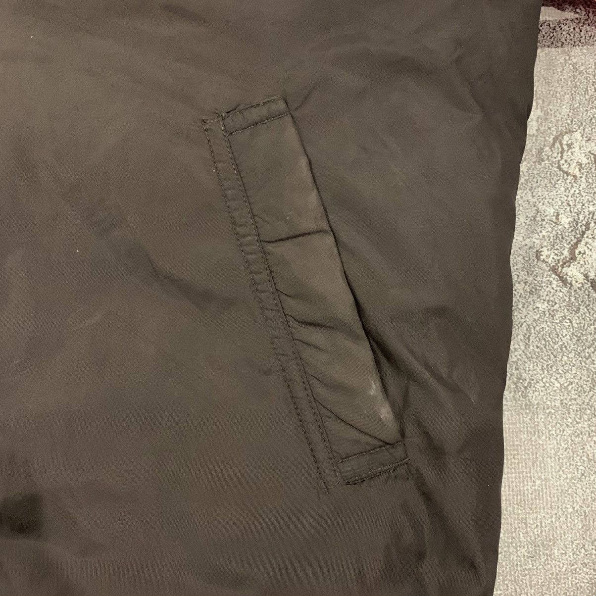 Armani Vintage Armani Jeans Puffer Jacket Size 38 EU 4 US Size XS / US 0-2 / IT 36-38 - 10 Thumbnail