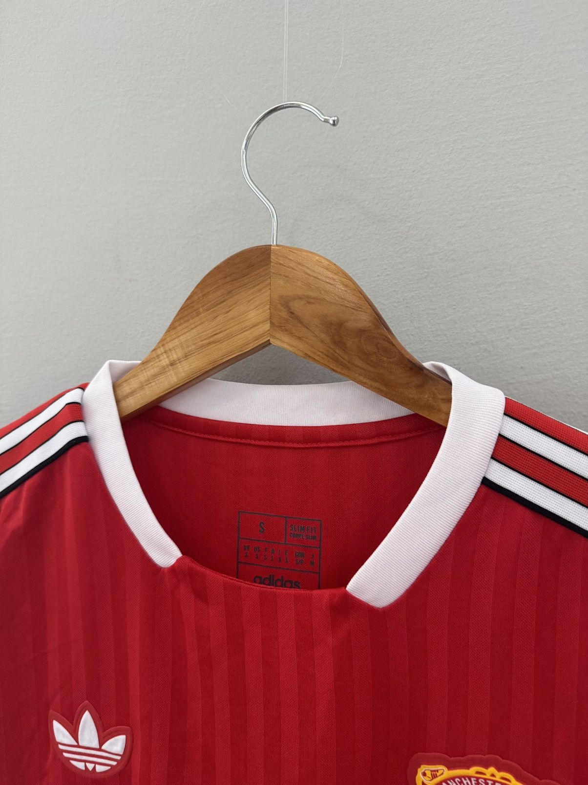 Adidas Manchester United Icon Jersey T-Shirt Size S Size US S / EU 44-46 / 1 - 3 Thumbnail