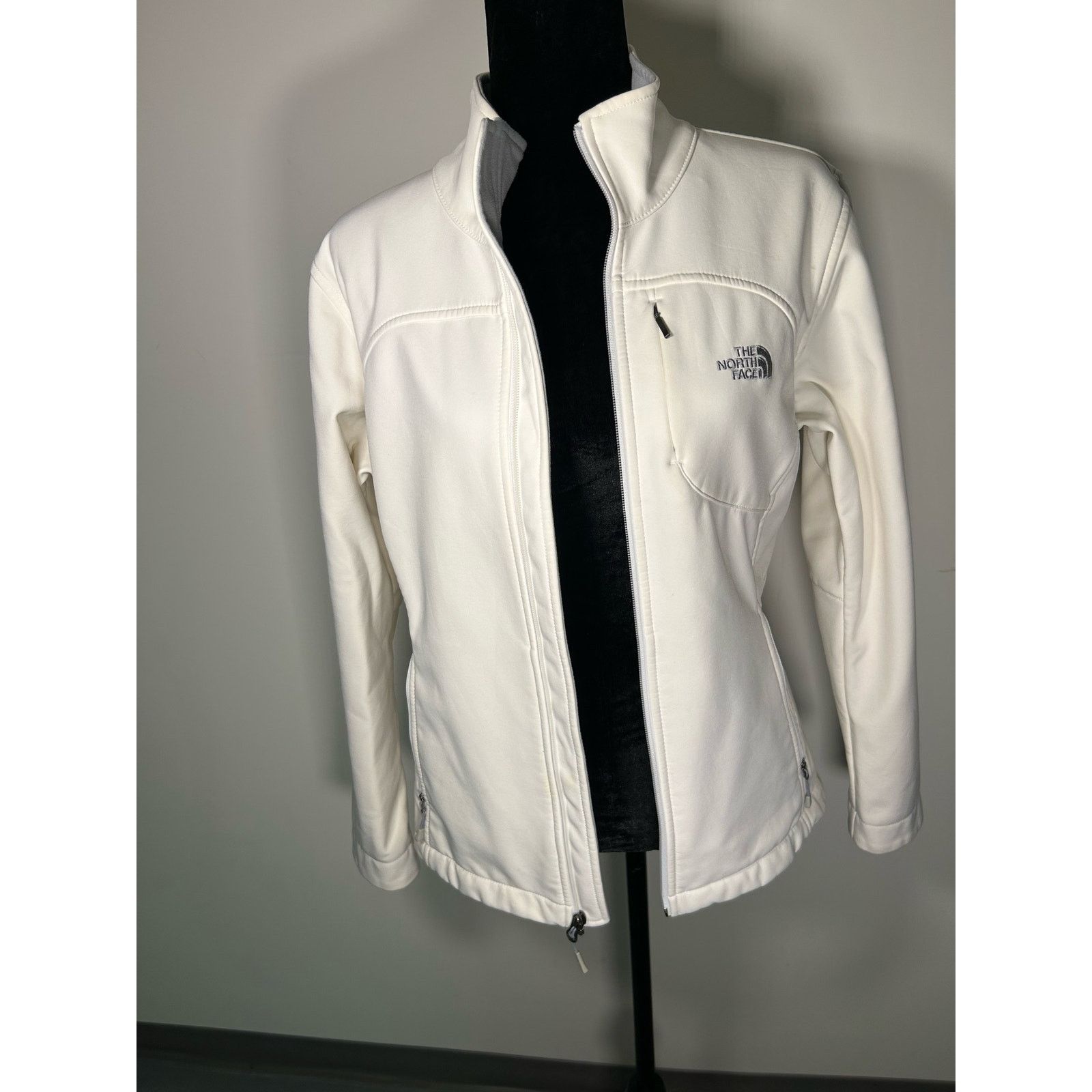 The North Face The North Face Women’s Jacket L Ivory Windproof Size L / US 10 / IT 46 - 1 Thumbnail