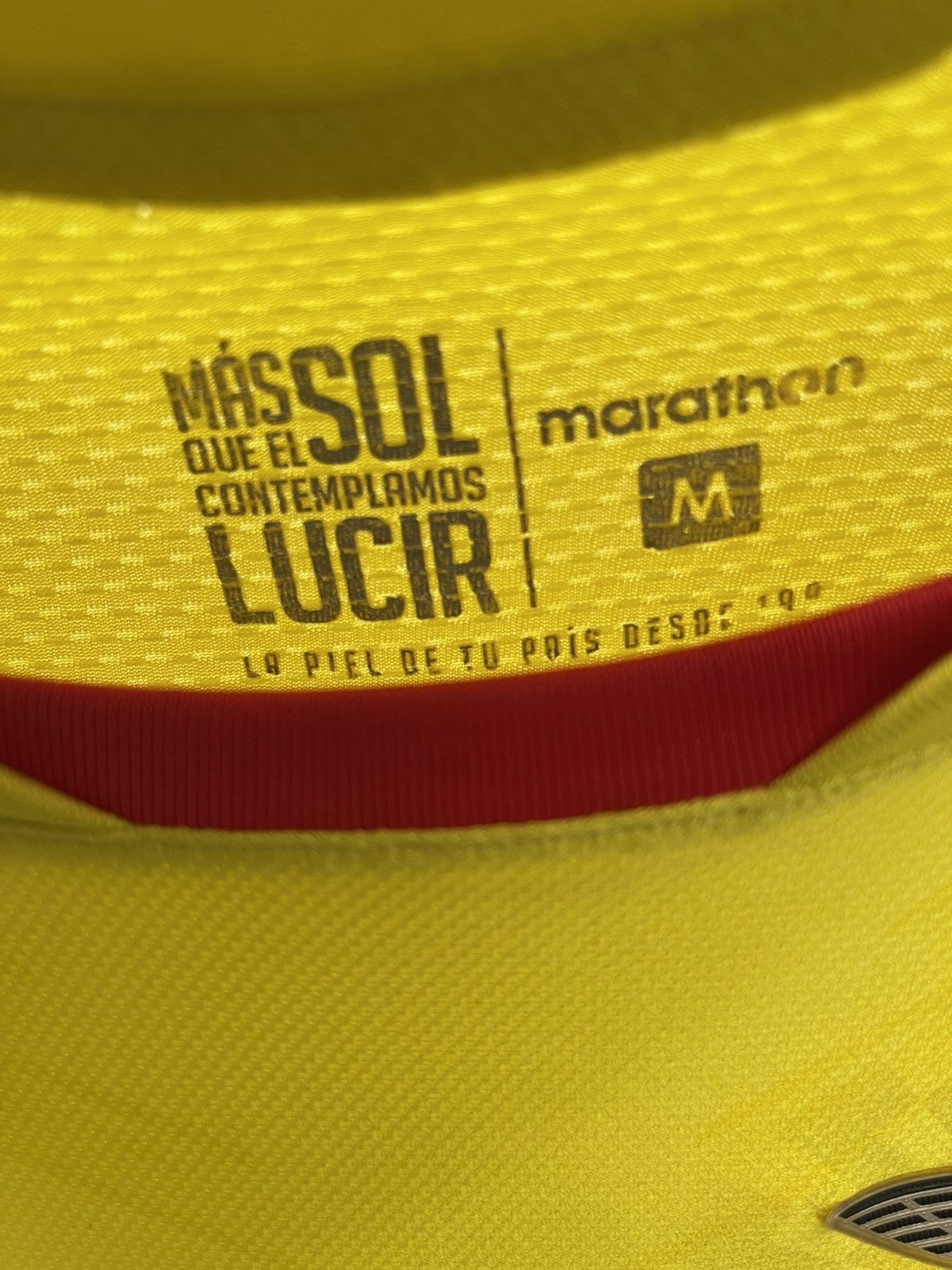 Other 2014-2015 ECUADOR HOME JERSEY (MATCH ISSUE) Size US M / EU 48-50 / 2 - 9 Thumbnail