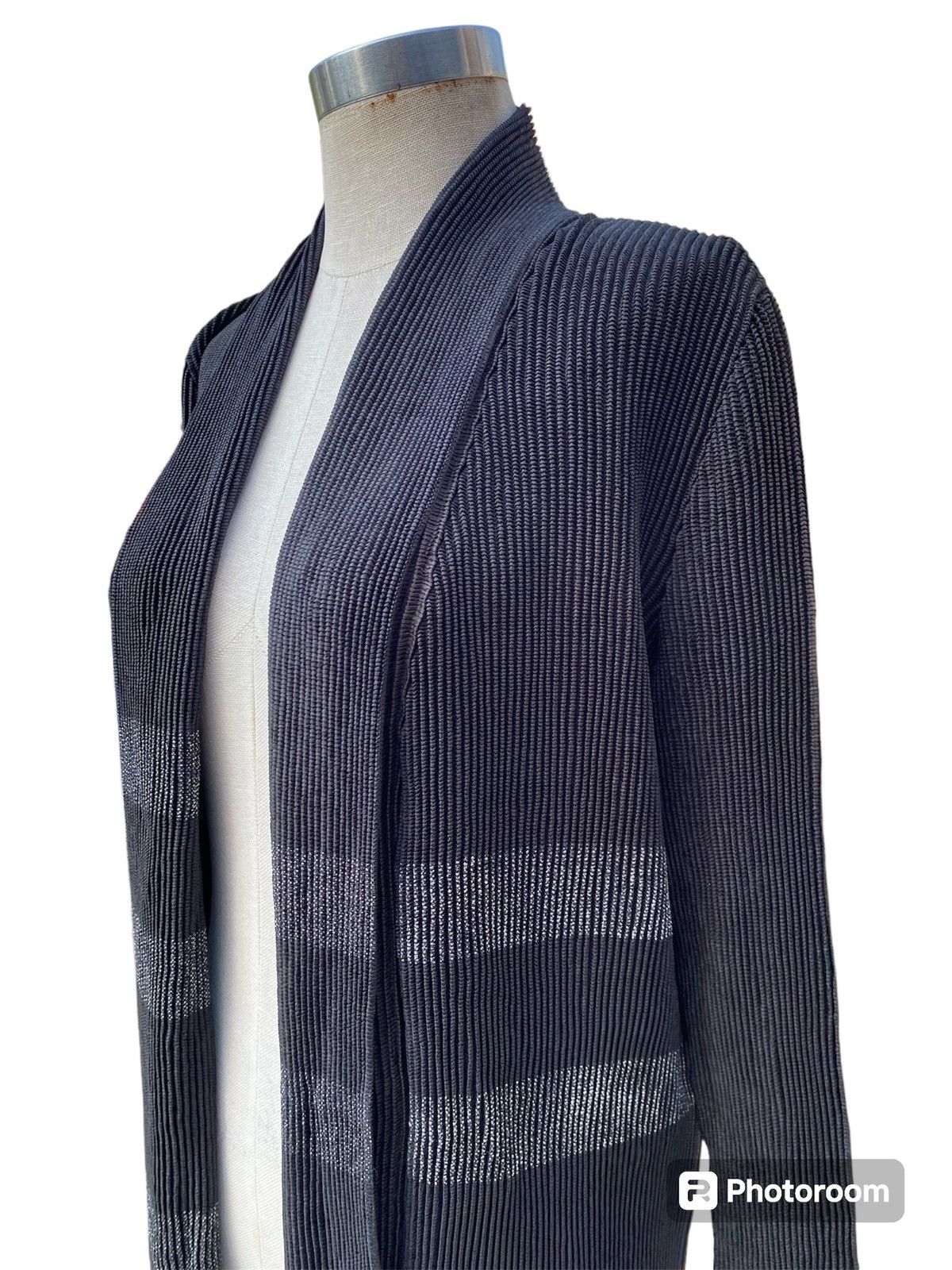 Issey Miyake specchio pleats long cardigan Size S / US 4 / IT 40 - 4 Thumbnail