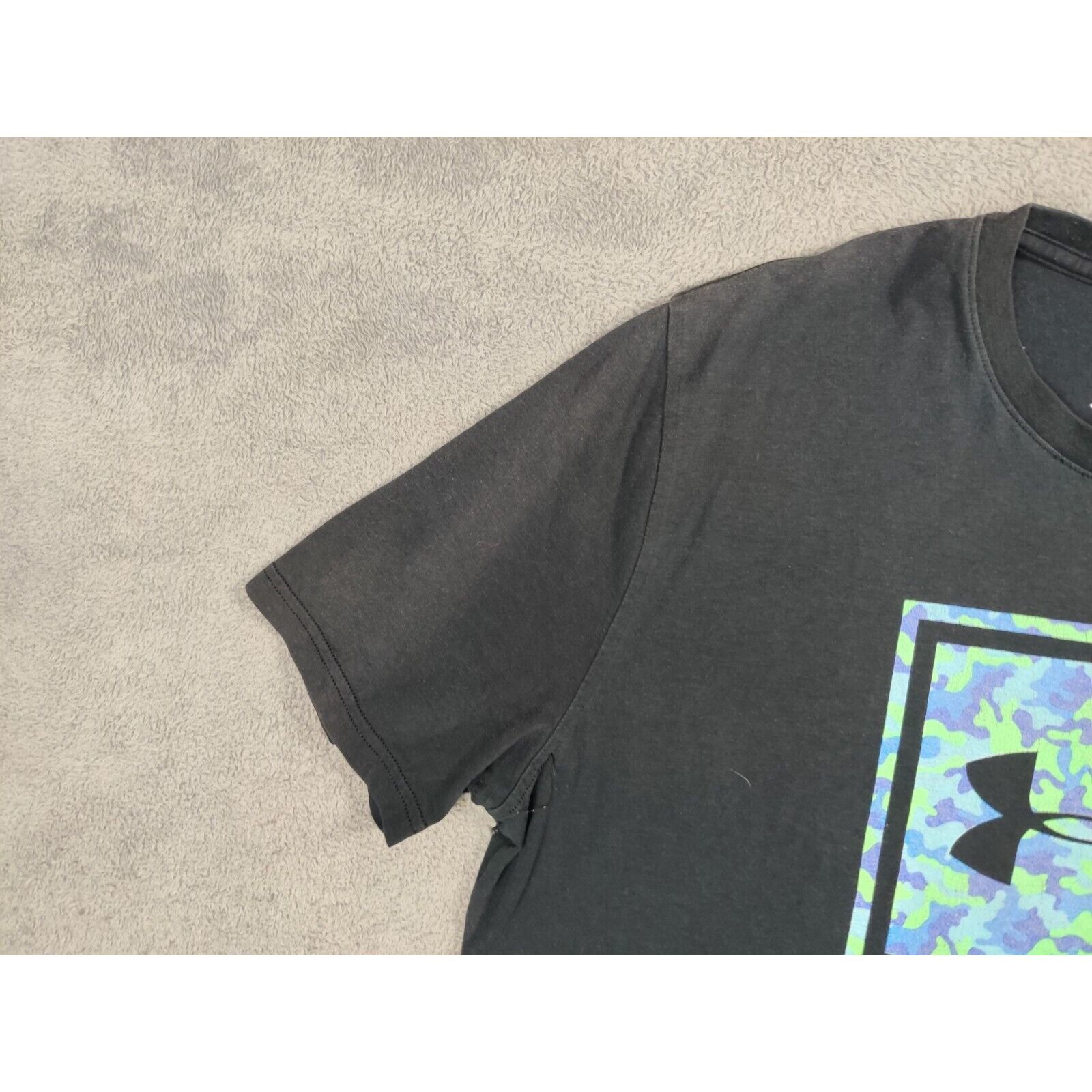 Under Armour Under Armour Shirt Adult Mens Small Black Multi-Color Logo Size US S / EU 44-46 / 1 - 3 Thumbnail