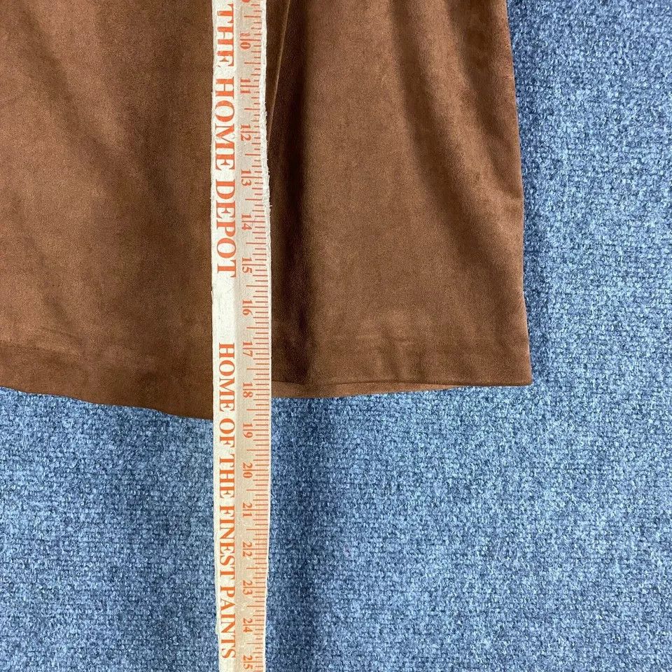 Banana Republic Banana Republic Skirt Size 10 Mini Suede Adults 30" Waist Size 32" / US 10 / IT 46 - 3 Thumbnail