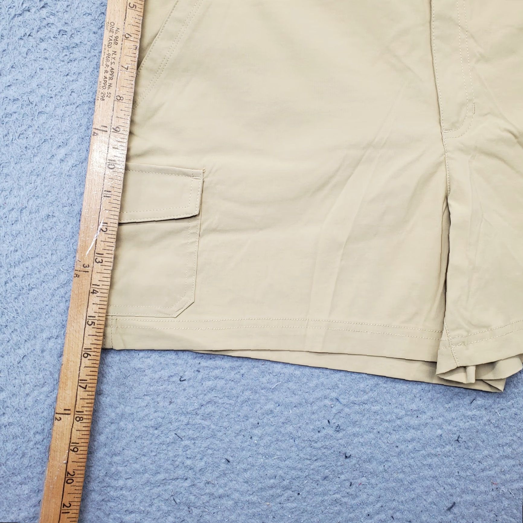 Eddie Bauer Eddie Bauer Womens Cargo Shorts Tan 16 Stretch 5" Inseam Cargo Pocket Shorts Womens Size 16 Tan Stretch Performance 5" Inseam Size 38" / US 16 / IT 52 - 3 Thumbnail