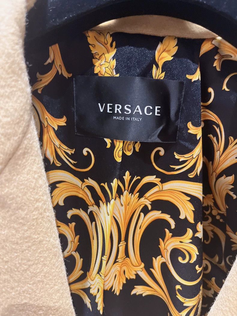 Versace Versace Wool coat blazer Size US S / EU 44-46 / 1 - 2 Thumbnail