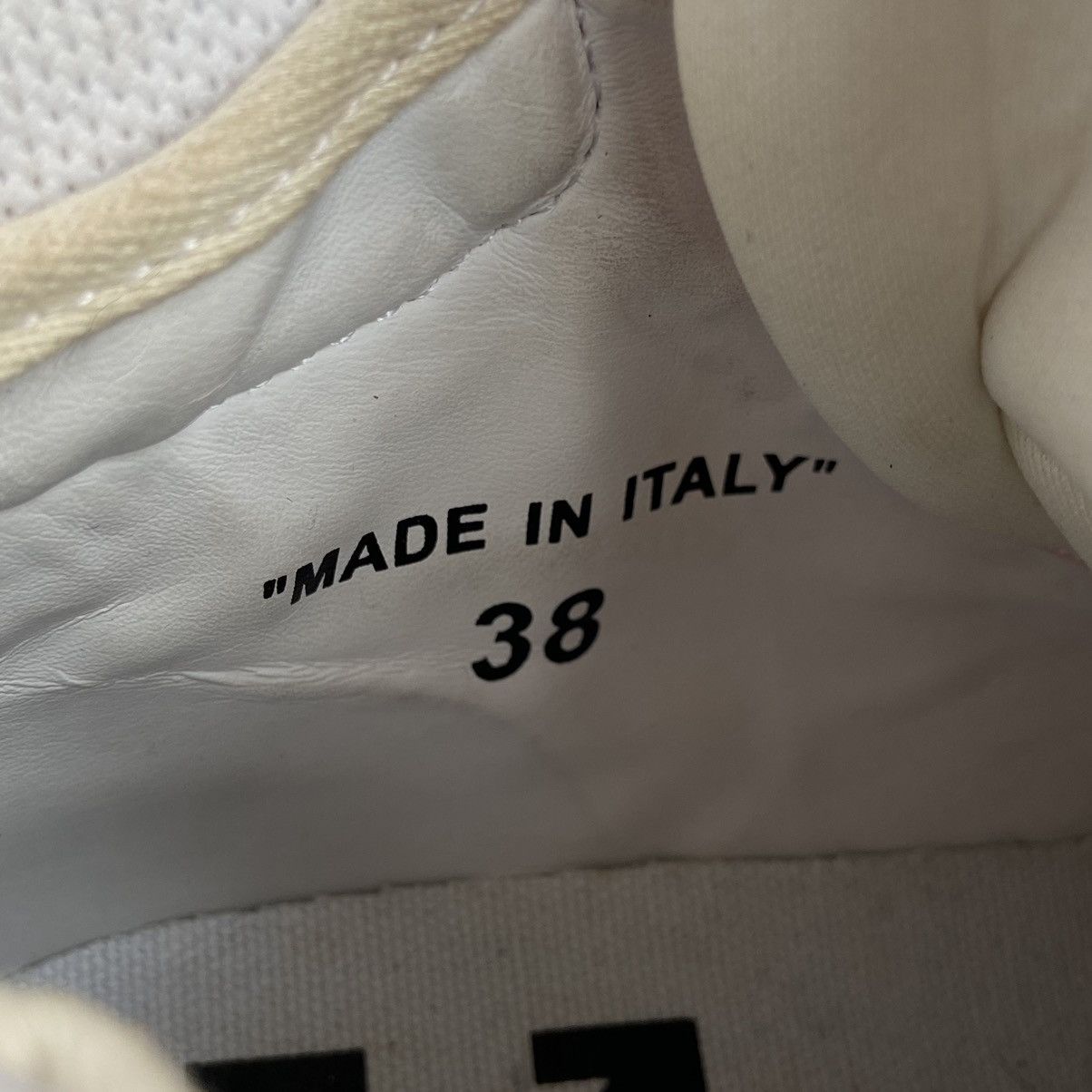 Off-White Off-White Court 3.0 Sample Sneakers Size 38 Size US 6.5 / EU 39-40 - 15 Thumbnail