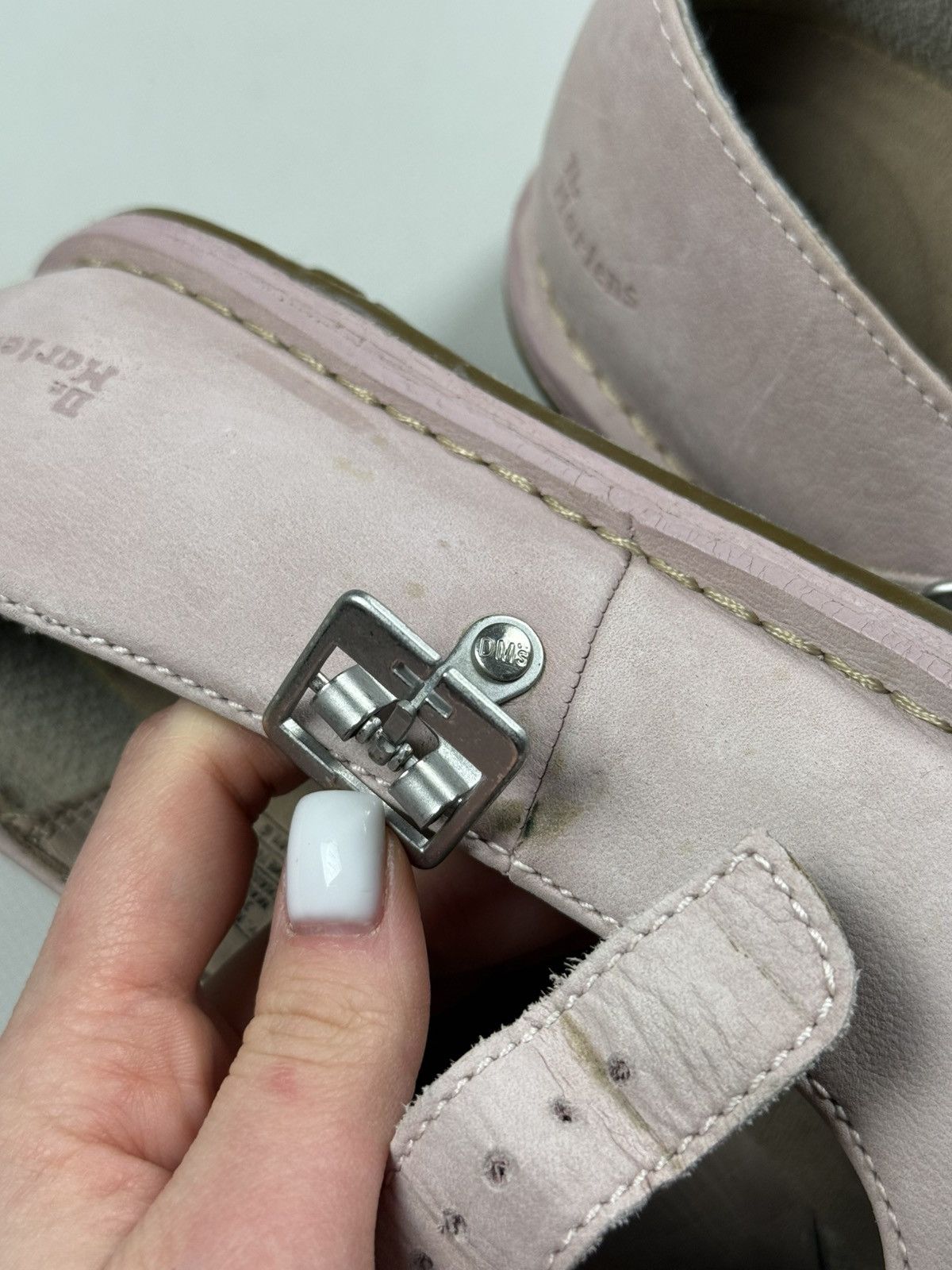 Dr. Martens Dr. Martens 3808 Mary Jane Ladies Leather Flats Sandals Size US 7 / IT 37 - 23 Thumbnail