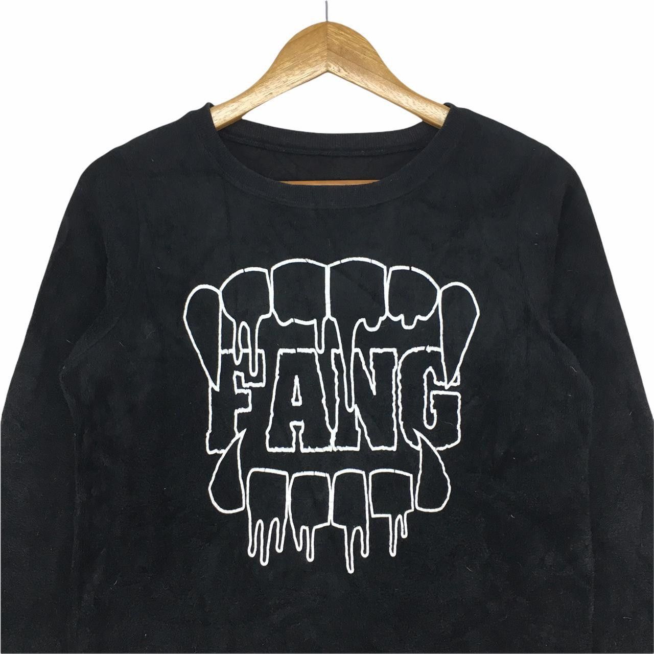Vintage Vtg WORLD WIDE LOVE Fang Crewneck Fleece Sweatshirt Big Logo Size US S / EU 44-46 / 1 - 2 Thumbnail
