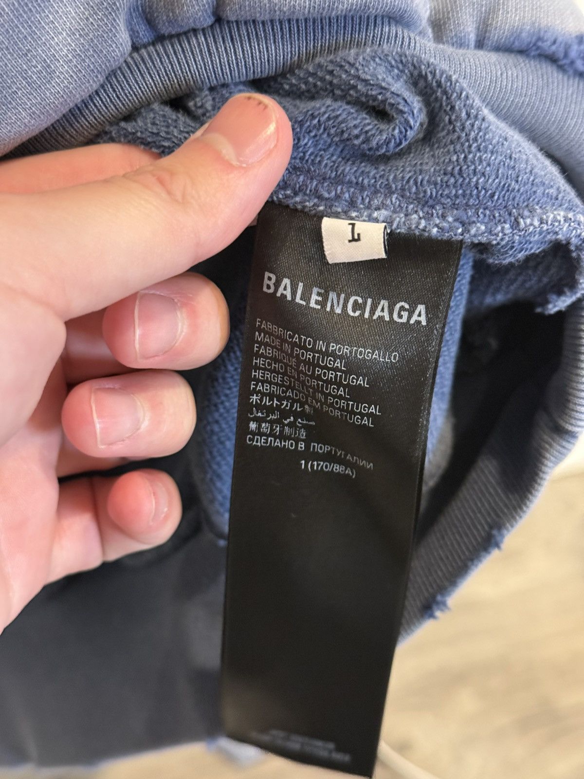 Balenciaga Balenciaga 23FW “Be Kind” Hoodie S Size US S / EU 44-46 / 1 - 12 Thumbnail