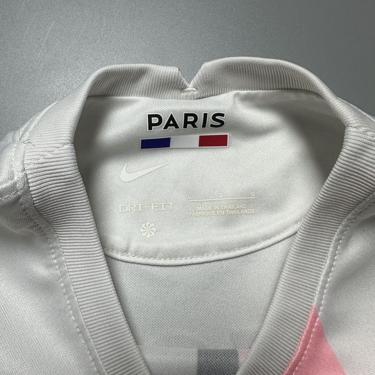 Nike PSG WOMENS NIKE 2021/2022 FOOTBALL AWAY JERSEY #30 MESSI Size L / US 10 / IT 46 - 7 Thumbnail