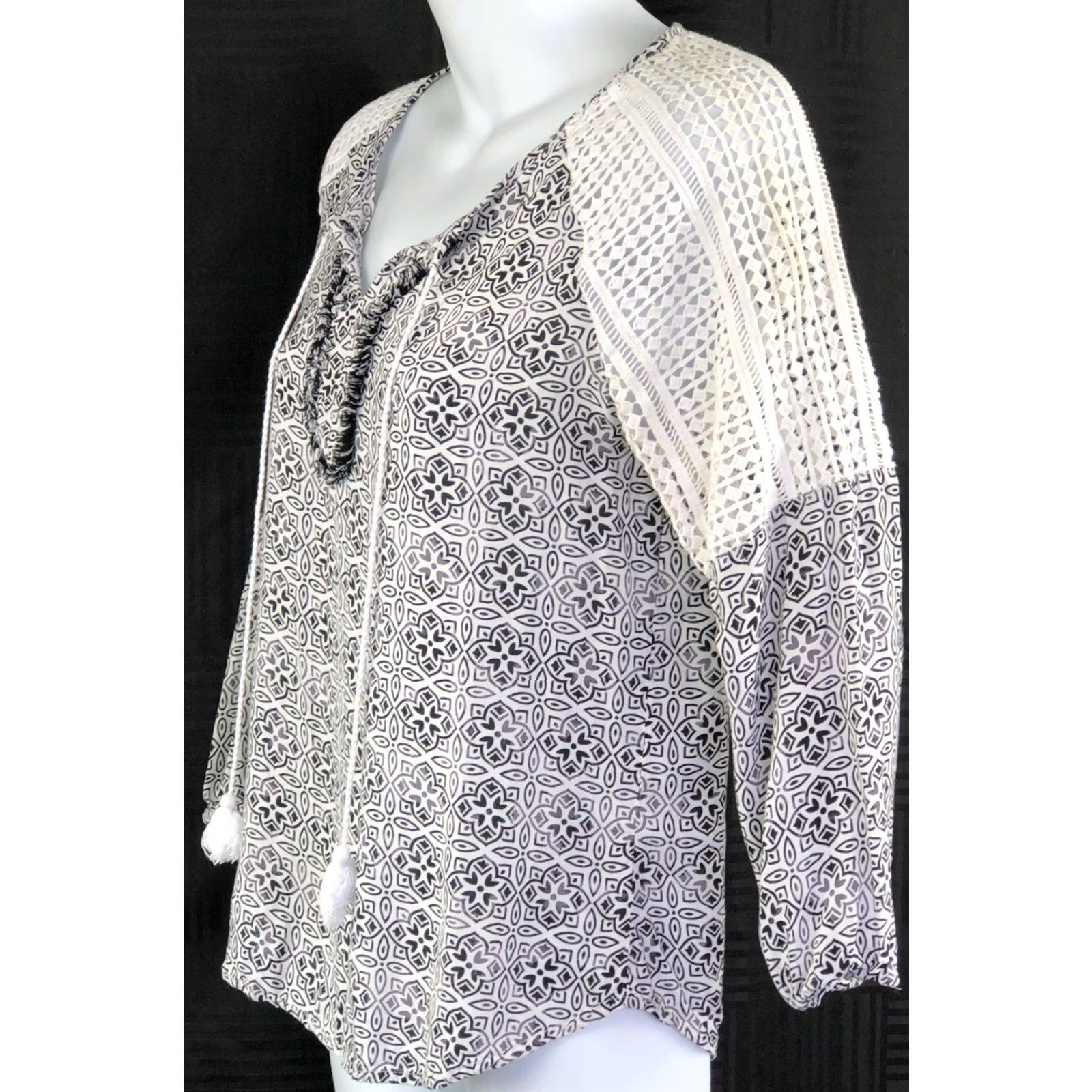 Vintage Cato Blouse Shirt Geometric Lace 3/4 Sleeves Tassel Accents Boho Hippie Black White S Womens Size S / US 4 / IT 40 - 2 Thumbnail