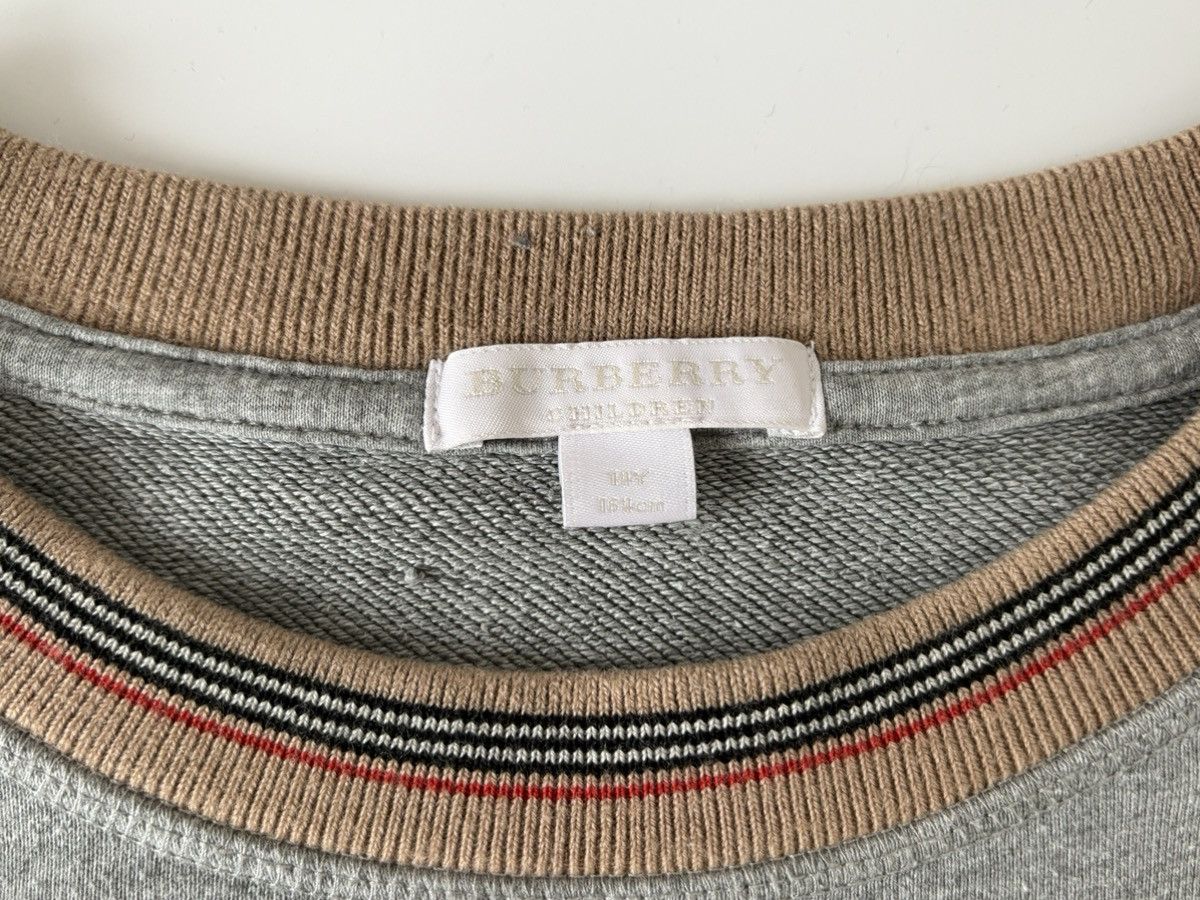 Burberry Burberry Children Embroidery Logo Gray Sweatshirt 14 years Size XS / US 0-2 / IT 36-38 - 10 Thumbnail