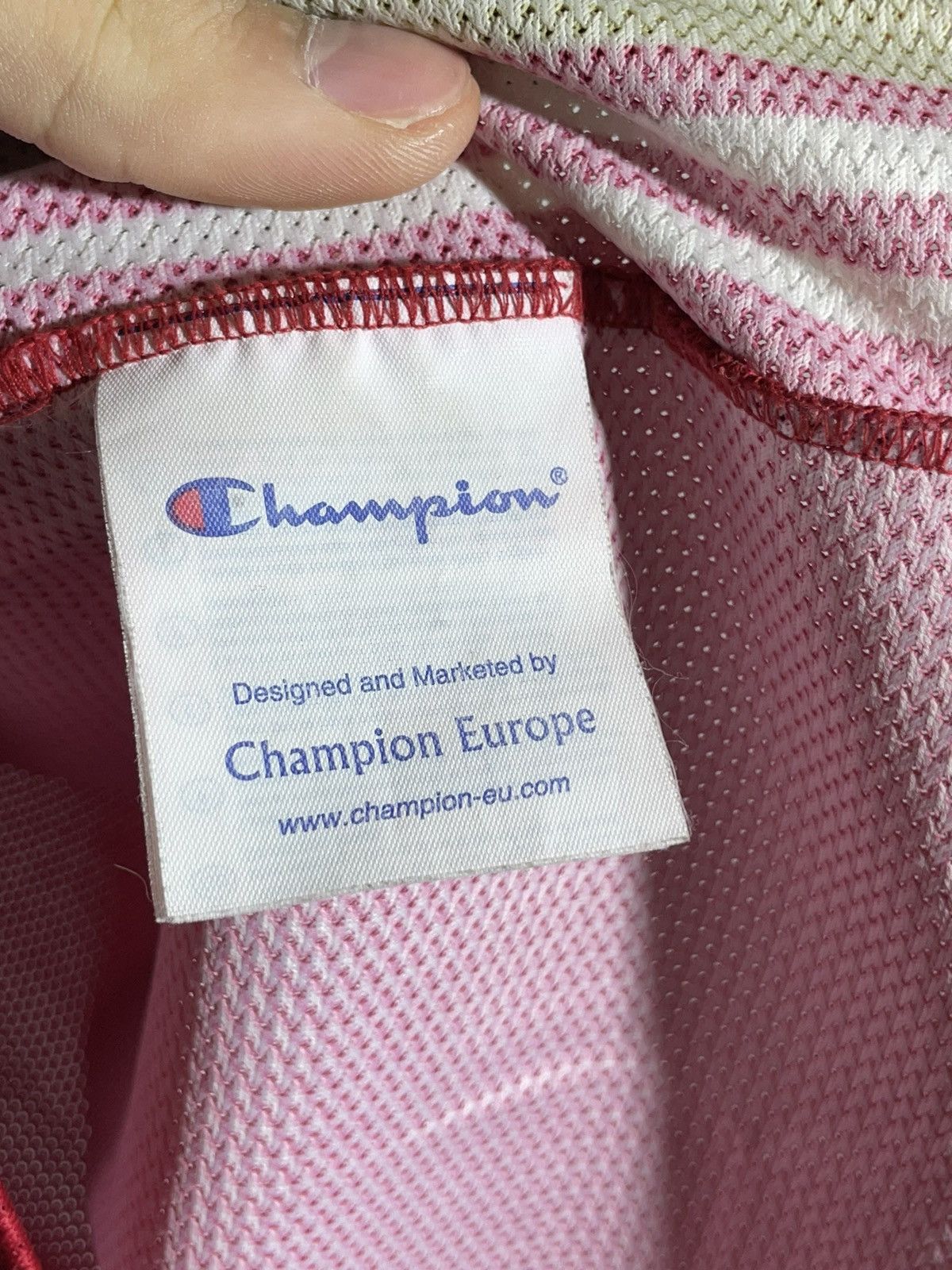 Champion × NBA × Vintage #23 James Cleveland Cavaliers Champion Vintage NBA Jersey Size US M / EU 48-50 / 2 - 10 Thumbnail