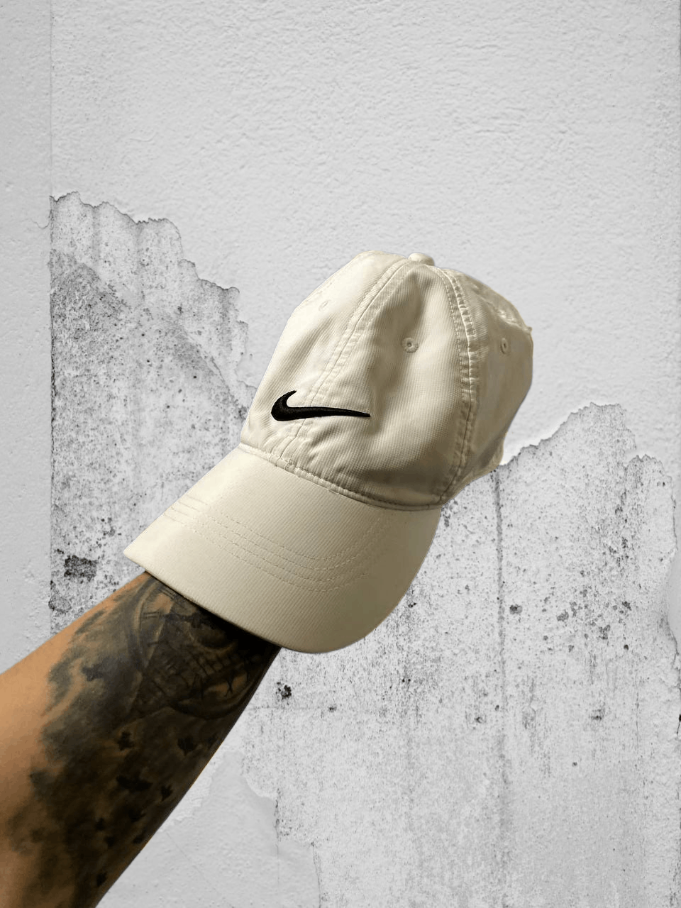 Nike 90s Nike Central Swoosh Vintage Y2K Retro Cap Hat Size ONE SIZE - 1 Thumbnail