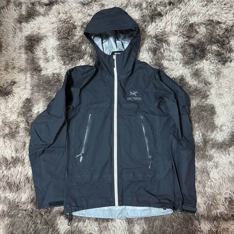 Arc'teryx Arcteryx Beta Jacket Men's Gray Size US XS / EU 42 / 0 - 1 Thumbnail