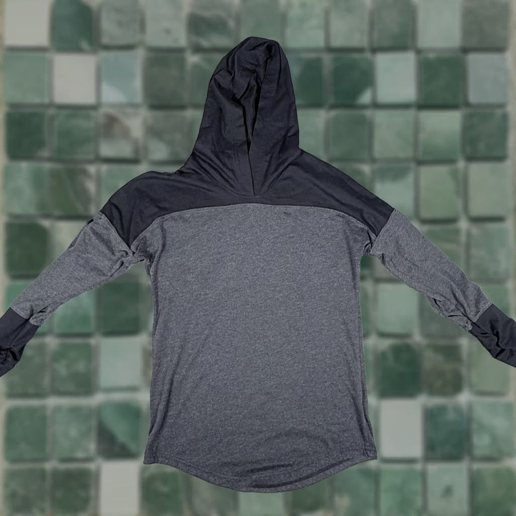 Puma PUMA Shirt Womens M Gray Hoodie Pullover Long Sleeve Athletic Lightweight Casual Size M / US 6-8 / IT 42-44 - 1 Thumbnail