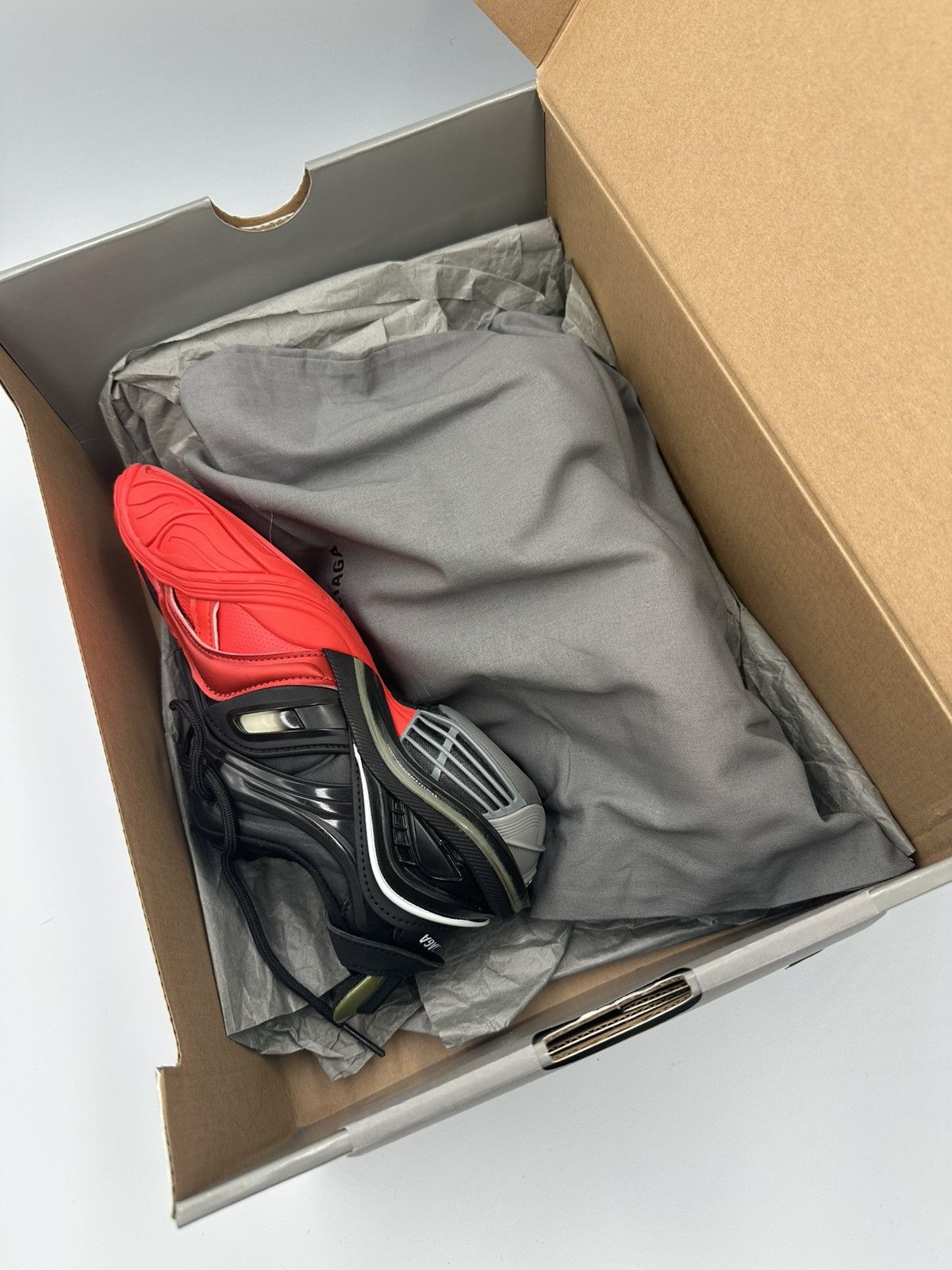 Balenciaga Balenciaga Pyrex Sneakers Size US 6 / IT 36 - 7 Thumbnail