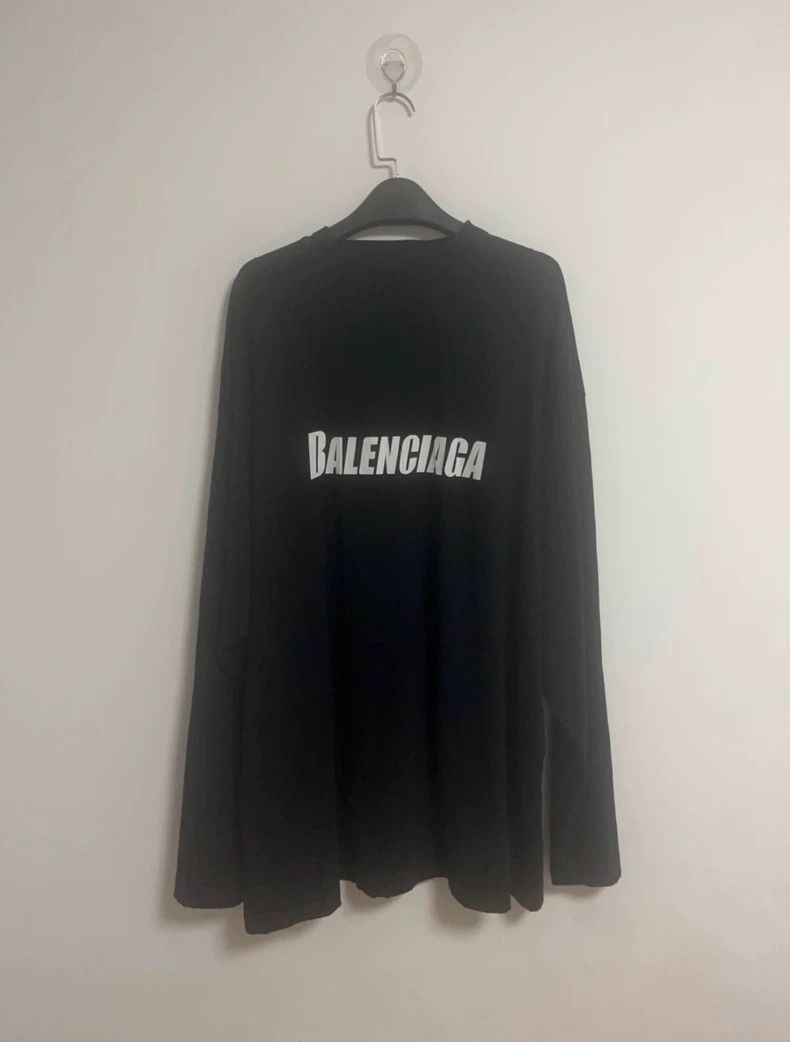 Balenciaga Balenciaga Destroy the letter logo long sleeve T-shirt Size US M / EU 48-50 / 2 - 1 Thumbnail