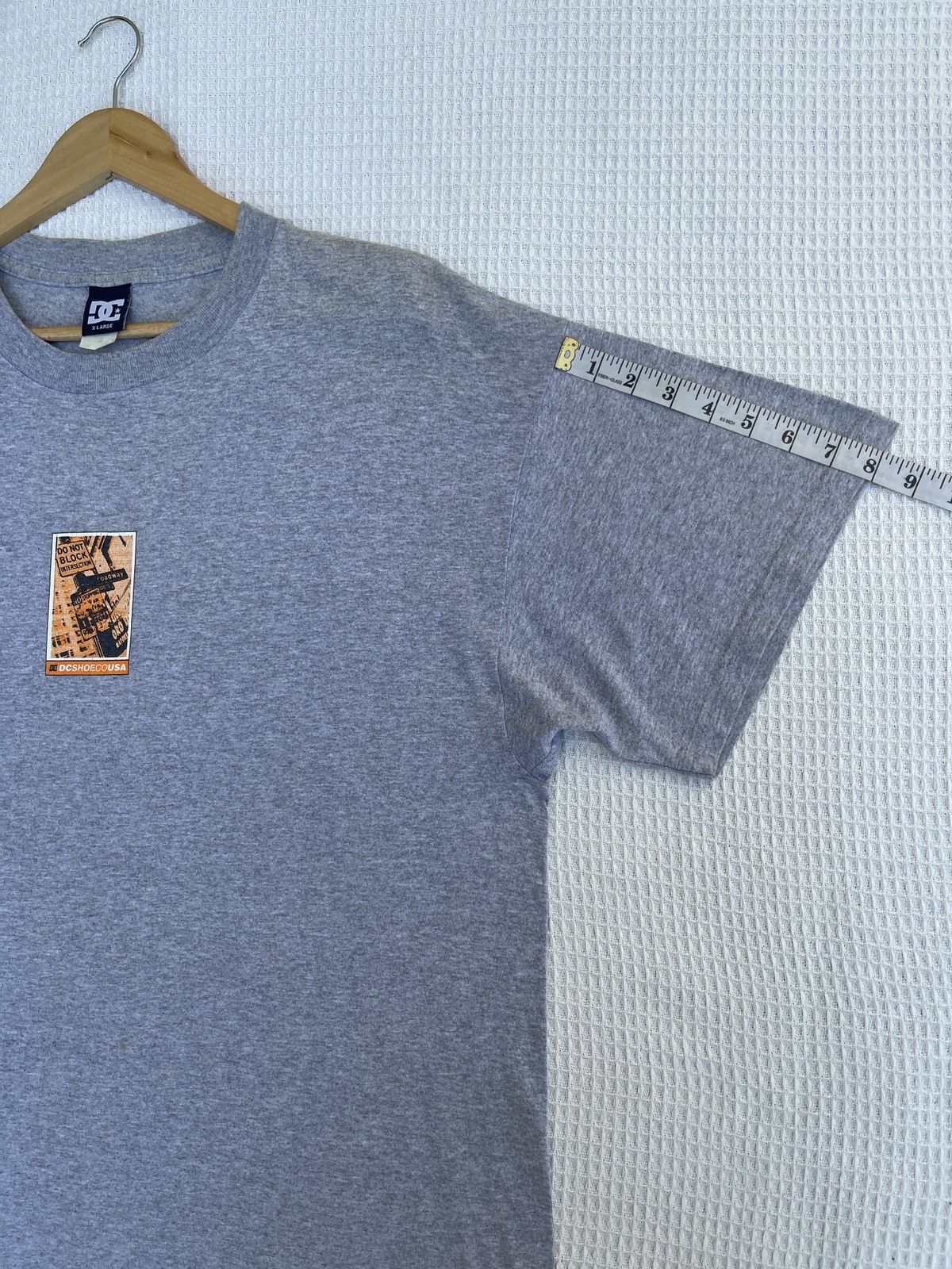 DC Rare🔥Vintage DC Shoe Co Usa Skate T Shirt Size US XL / EU 56 / 4 - 11 Thumbnail