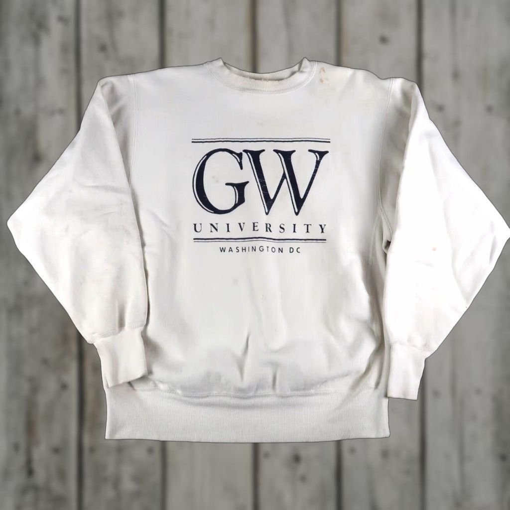Champion VINTAGE Champion Sweatshirt Crewneck XL White 90s Reverse Weave USA Embroidered Logo Mens Size US XL / EU 56 / 4 - 1 Thumbnail