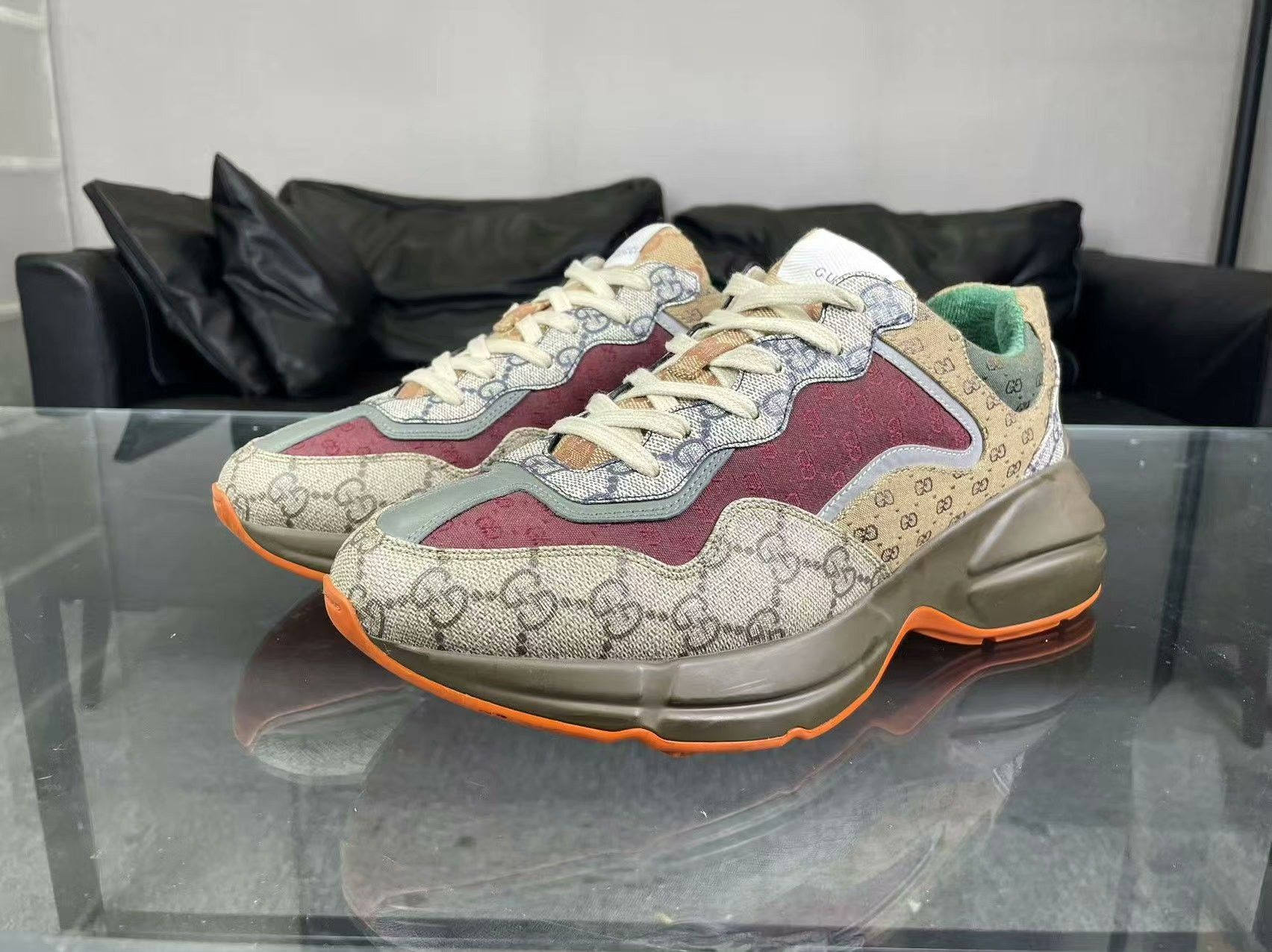 Gucci Gucci Denim Embroidered Lowtop Sneakers 41 Men Size US 8.5 / EU 41-42 - 1 Thumbnail