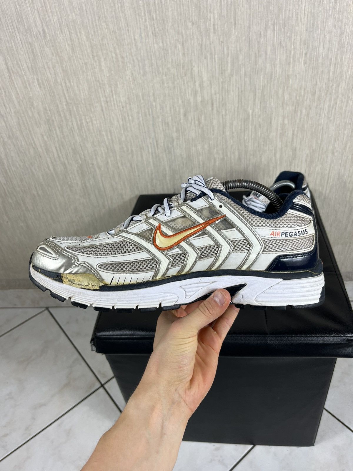 Nike Vintage Nike air Pegasus y2k running trainers shoes sneakers Size US 11 / EU 44 - 7 Thumbnail