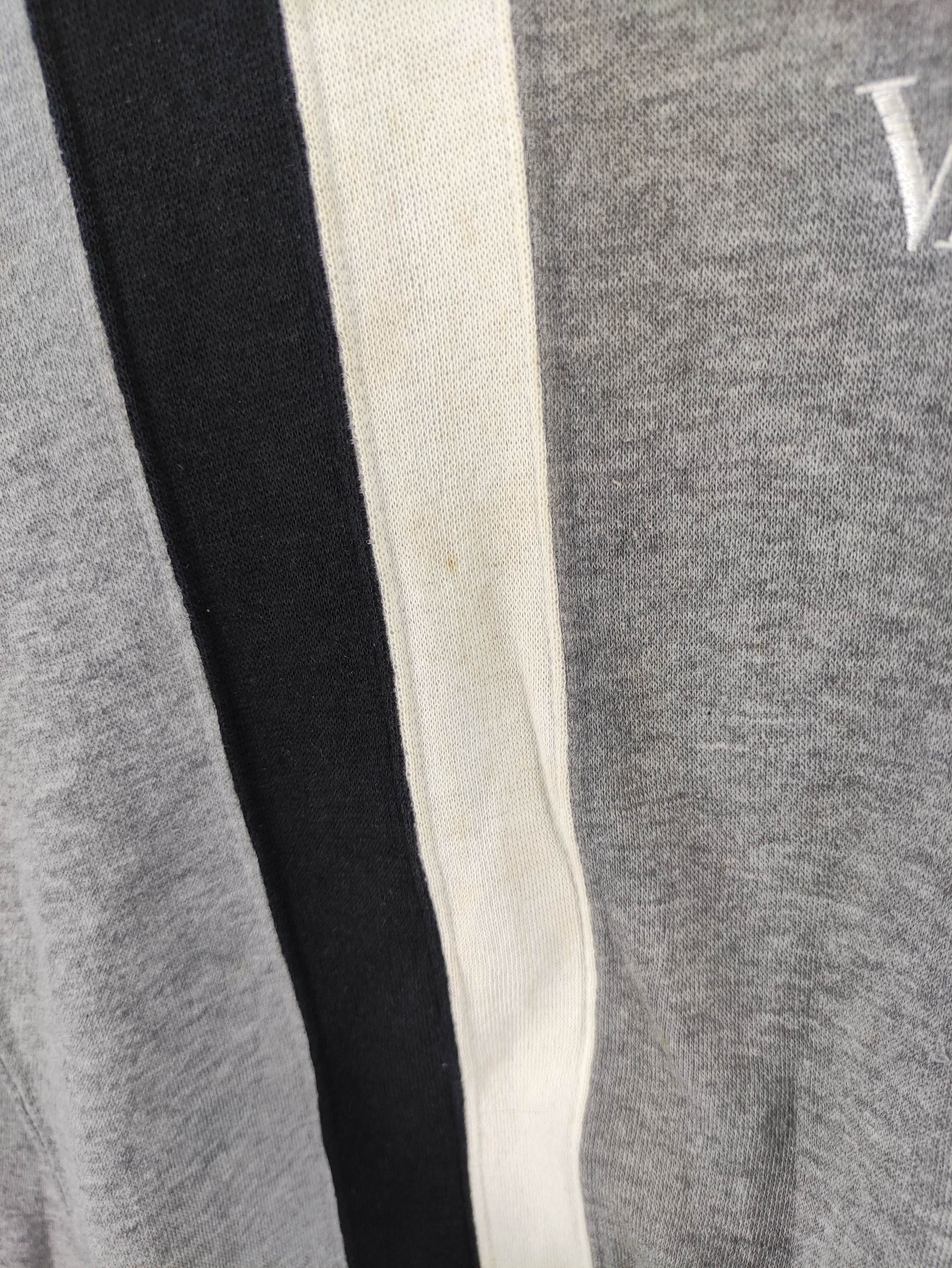 Gianni Valentino Vintage Gianni Valentino Sweatshirt Embroidered Logo Jumper Size US L / EU 52-54 / 3 - 2 Thumbnail