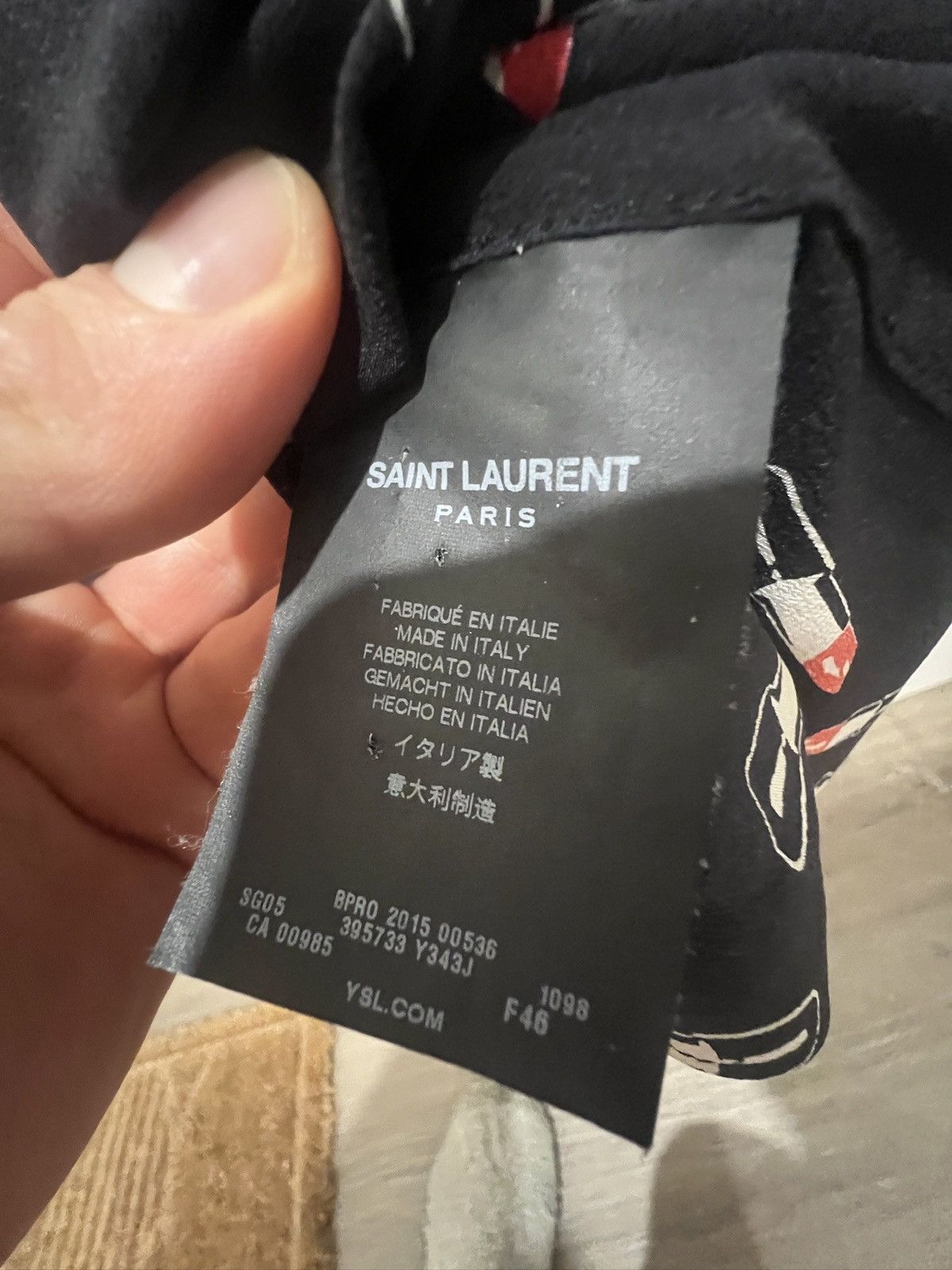 Saint Laurent Paris Saint Laurent Lipstick Button Down Shirt Size XL / US 12-14 / IT 48-50 - 4 Thumbnail