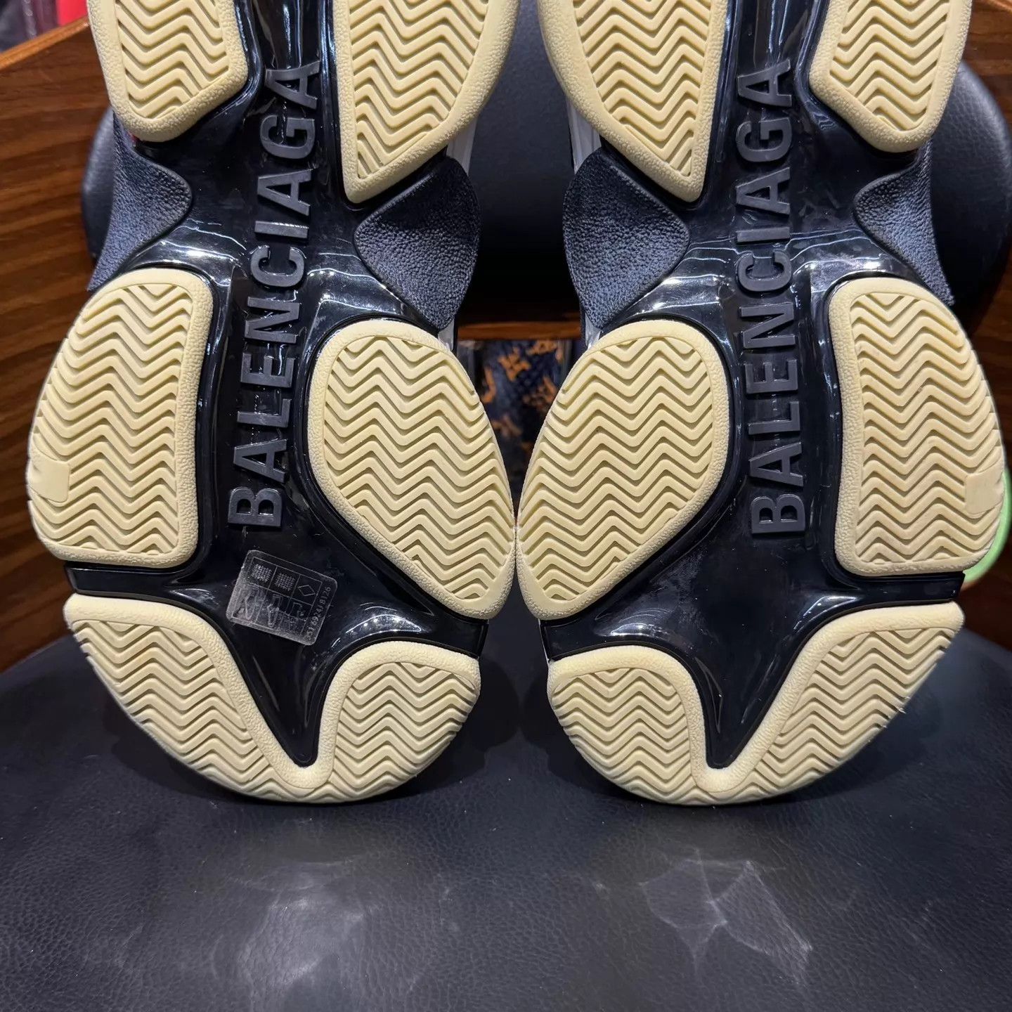 Balenciaga Balenciaga x Gucci Triple S Brown 35 Worn 2x Allover Size US 4.5 / IT 34.5 - 9 Thumbnail