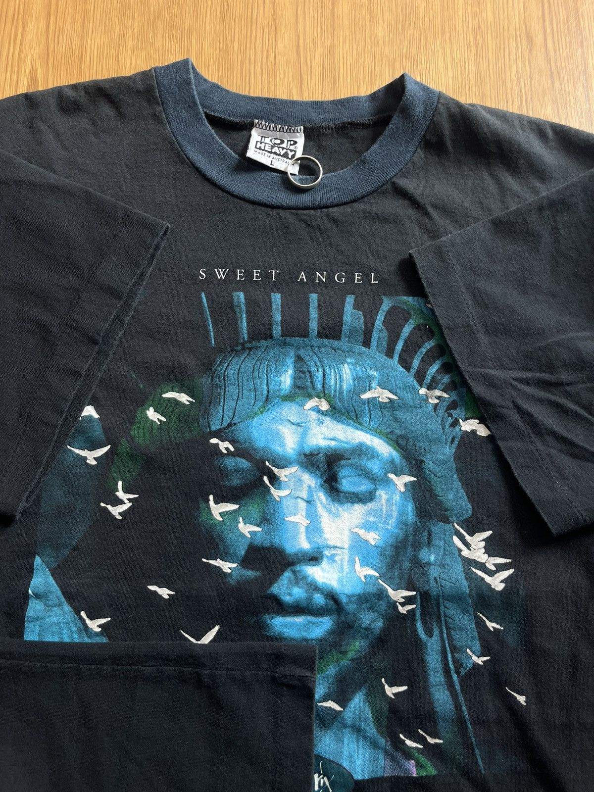Jimi Hendrix Vintage Sweet Angel The Jimi Hendrix Exhibition 1995’s Size US L / EU 52-54 / 3 - 9 Thumbnail