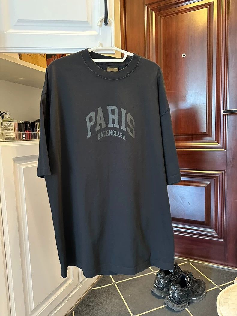 Balenciaga Balenciaga Paris T-Shirts Size US M / EU 48-50 / 2 - 4 Thumbnail