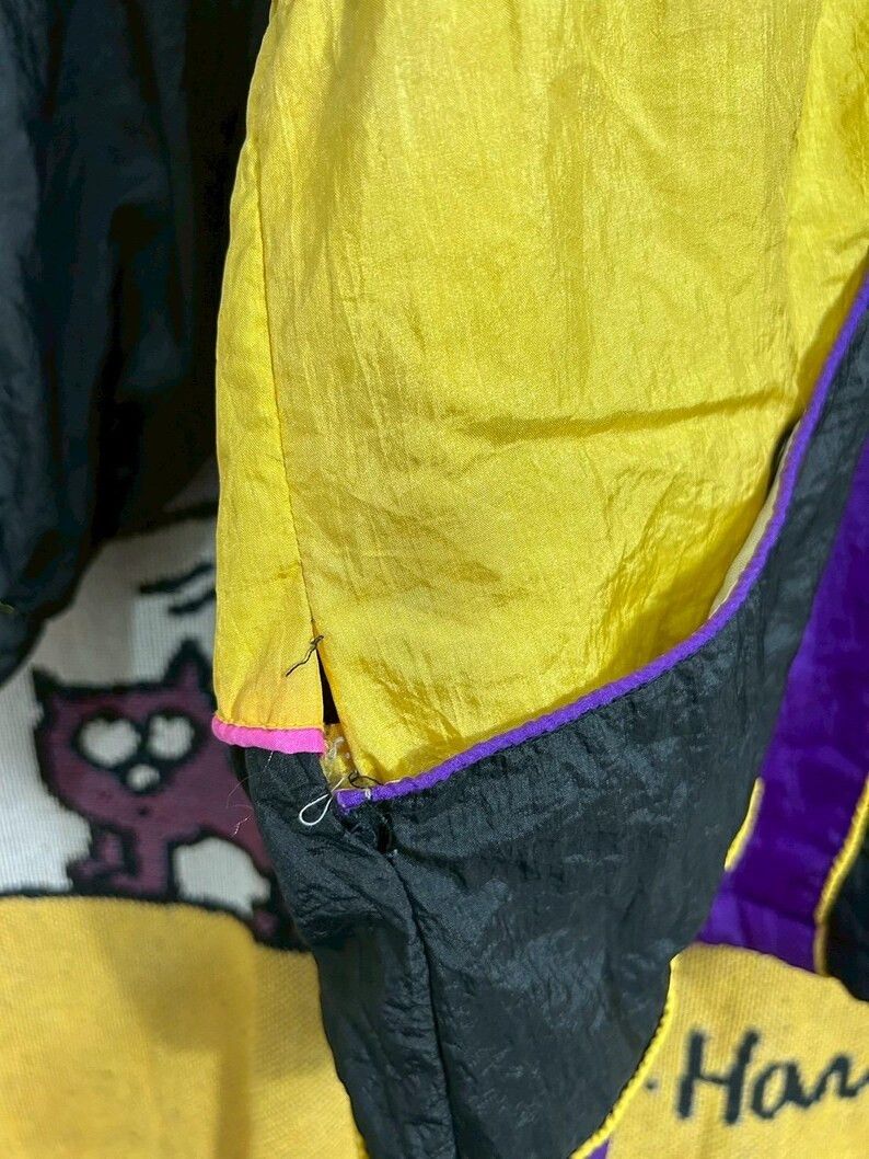 NBA Vintage 90s Los Angeles Lakers Jacket size L Size US L / EU 52-54 / 3 - 10 Thumbnail