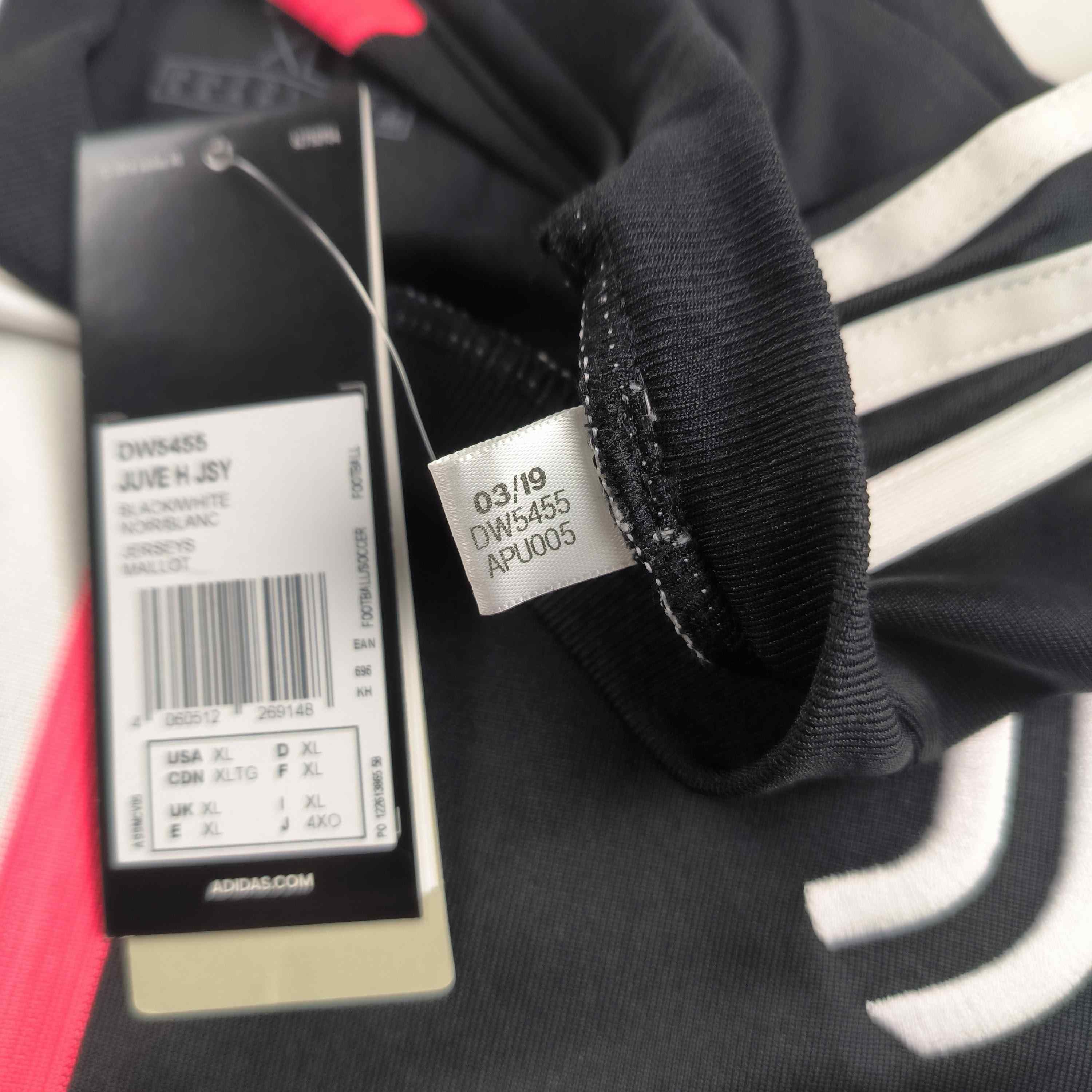 Adidas NEW Juventus 2019-20 Adidas home Dybala football jersey XL Size US XL / EU 56 / 4 - 7 Thumbnail